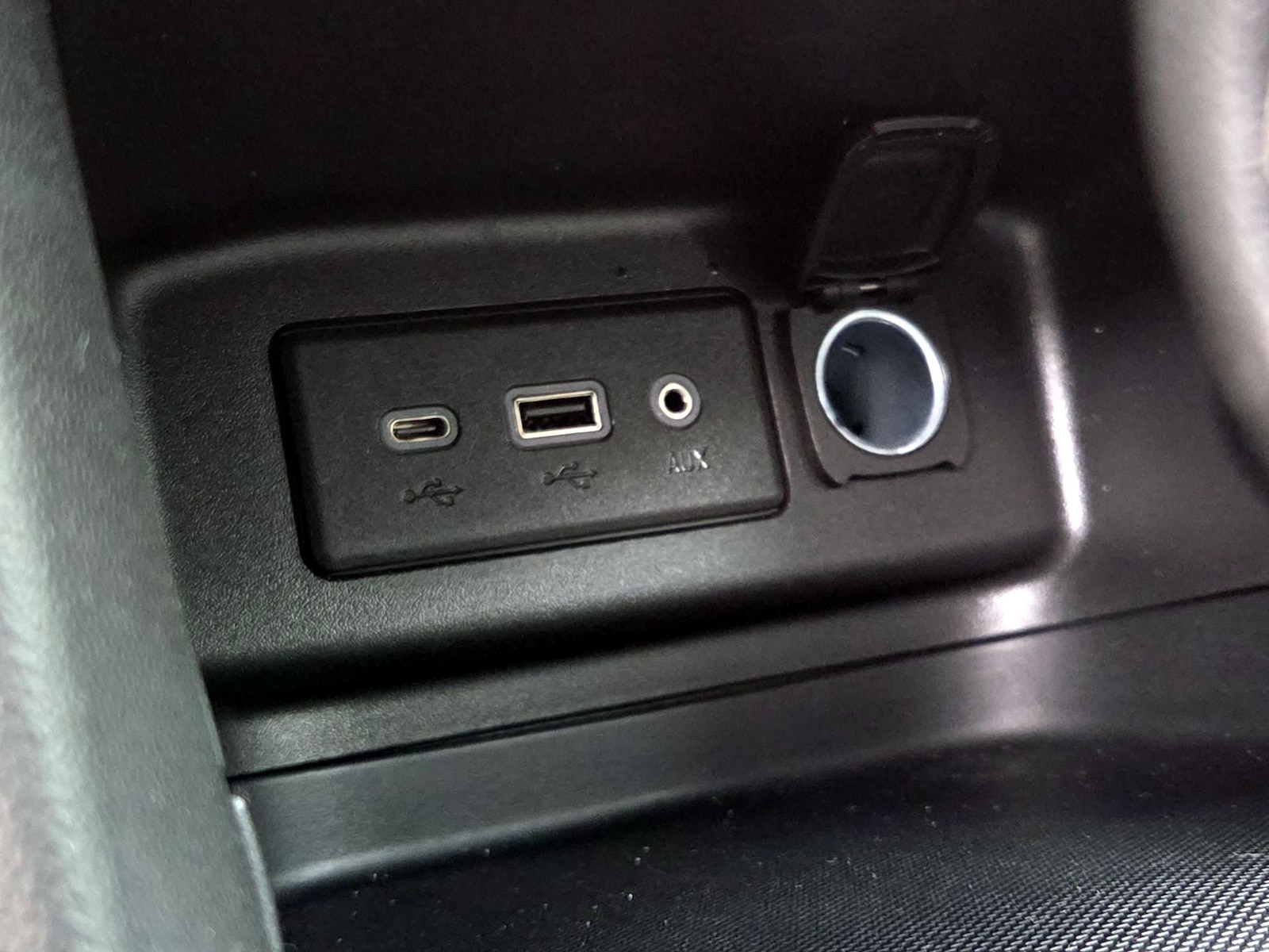 2023 Chevrolet Equinox LS - Photo 19