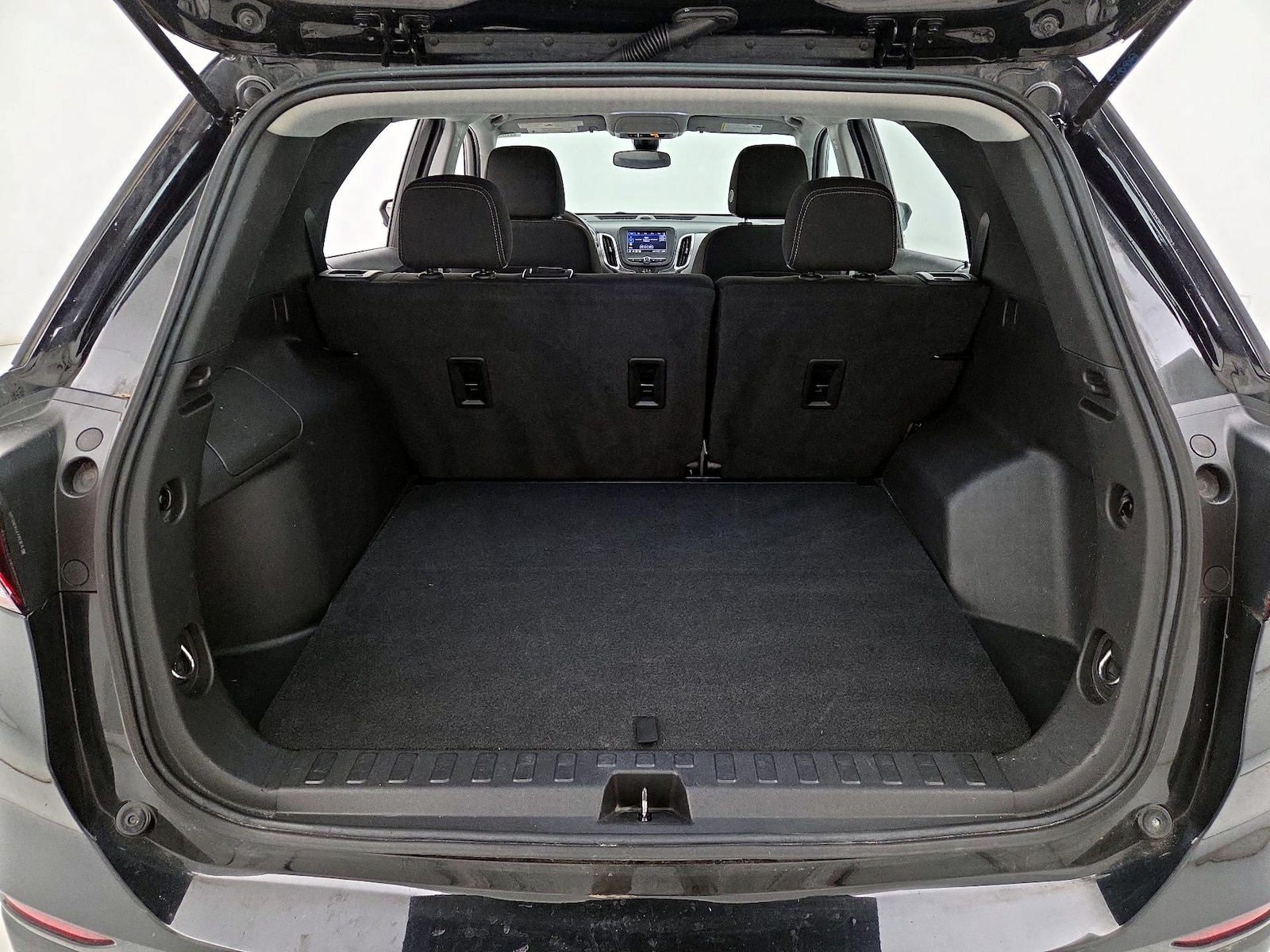 2023 Chevrolet Equinox LS - Photo 21