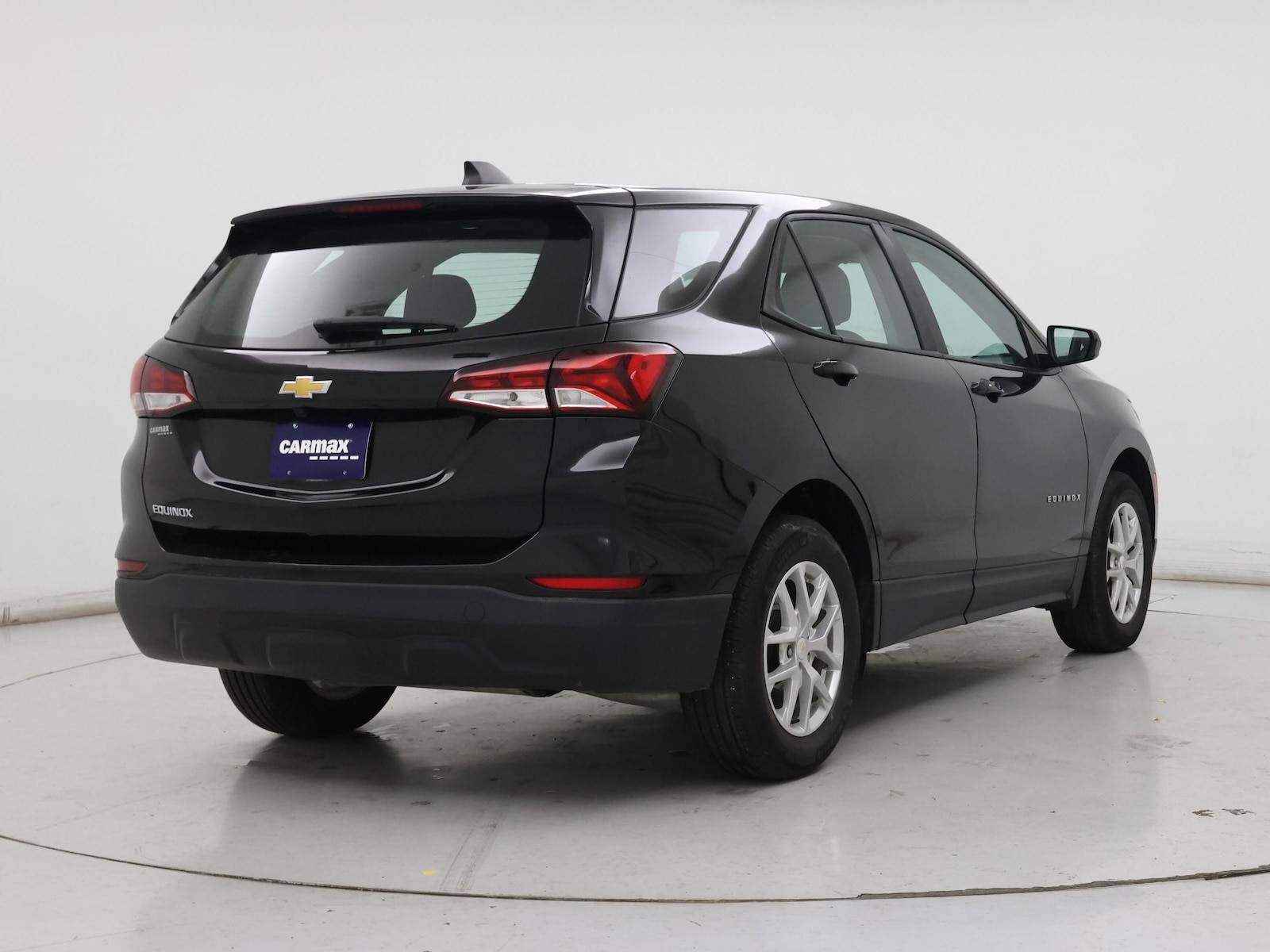 2023 Chevrolet Equinox LS - Photo 9