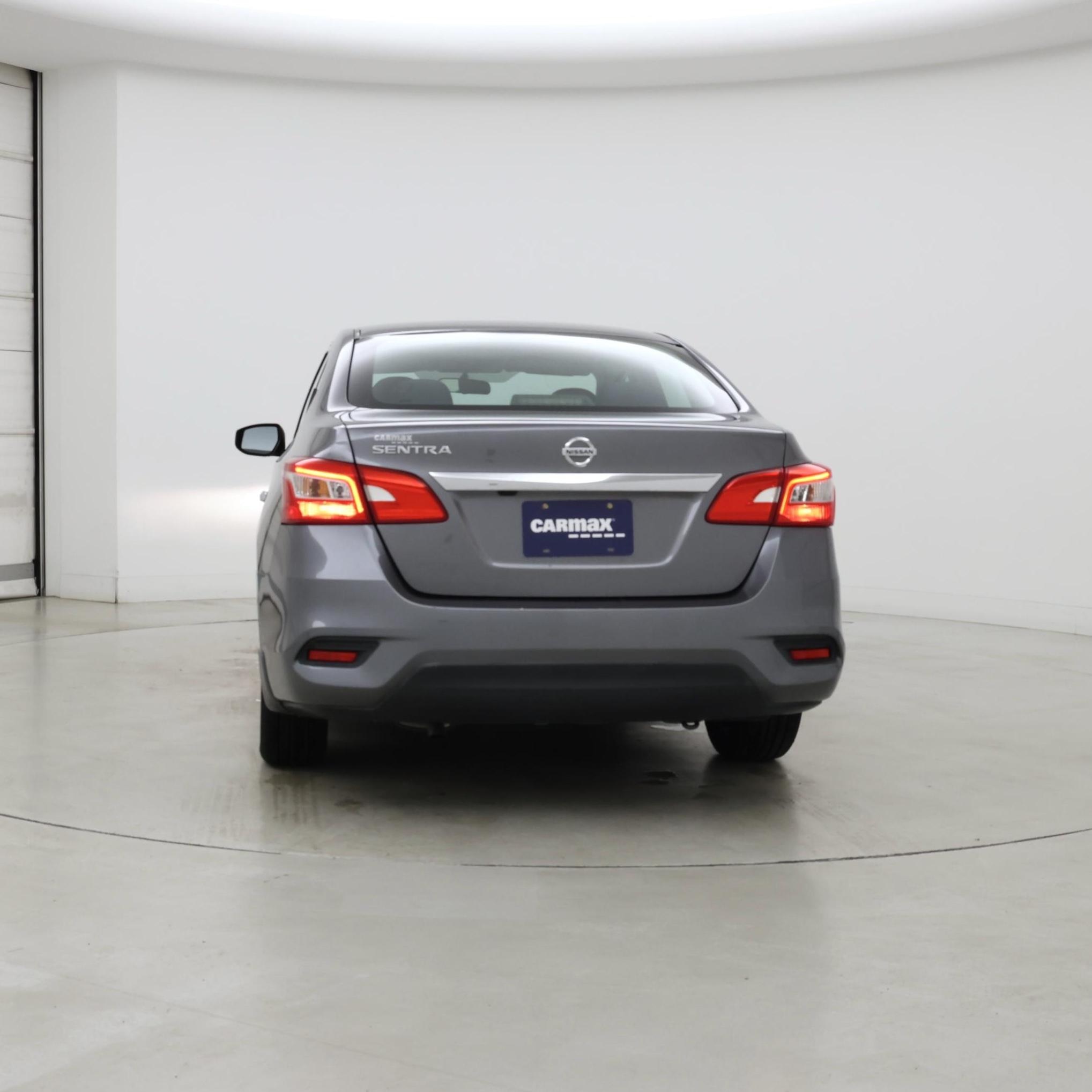 Thumbnail: 2019 Nissan Sentra - 6