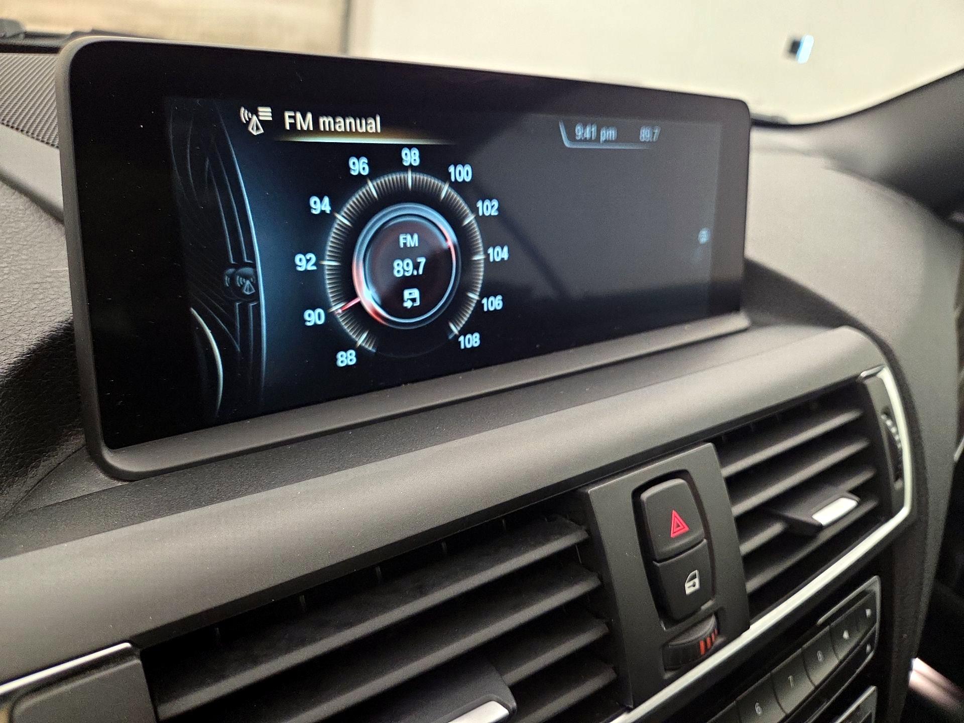 Thumbnail: 2015 BMW 2 Series - 16