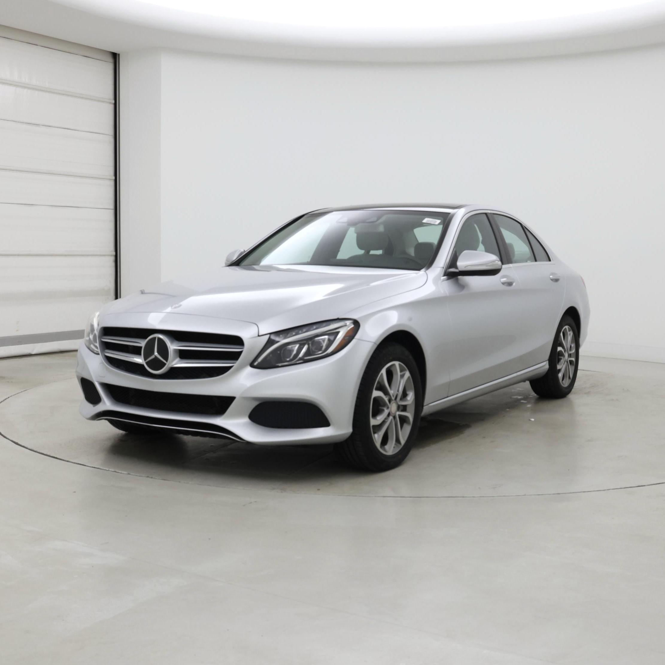 Thumbnail: 2015 Mercedes-Benz C-Class - 4