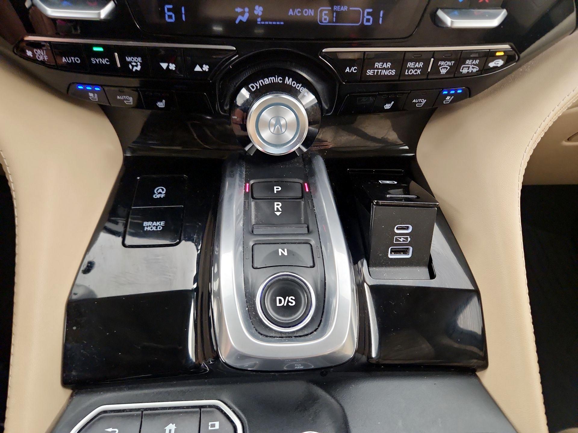 Thumbnail: 2022 Acura MDX - 18