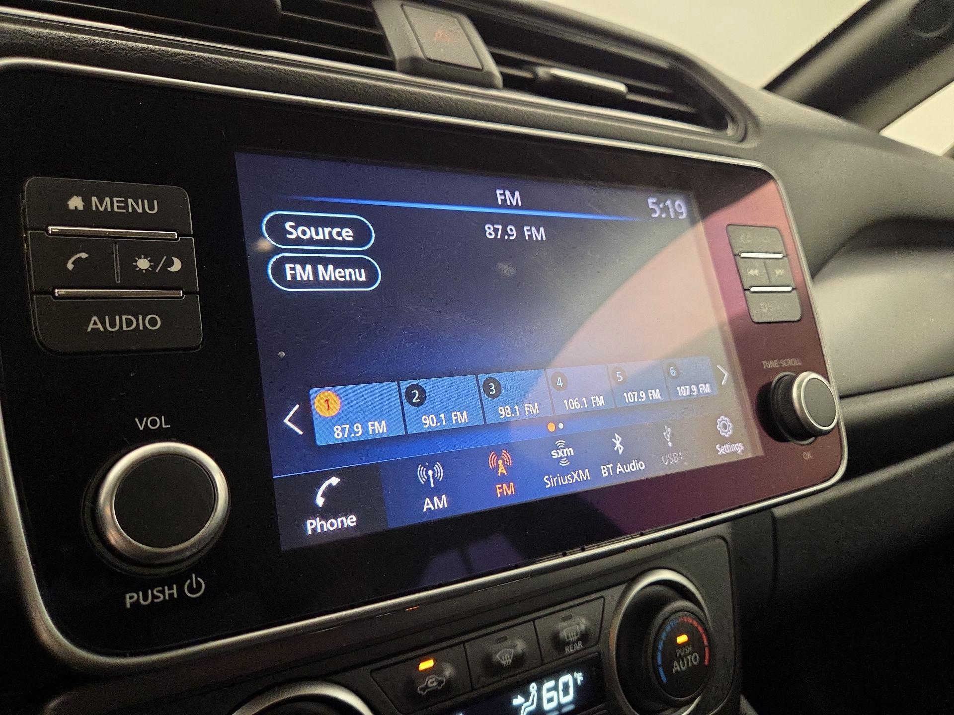 Thumbnail: 2021 Nissan Leaf - 15