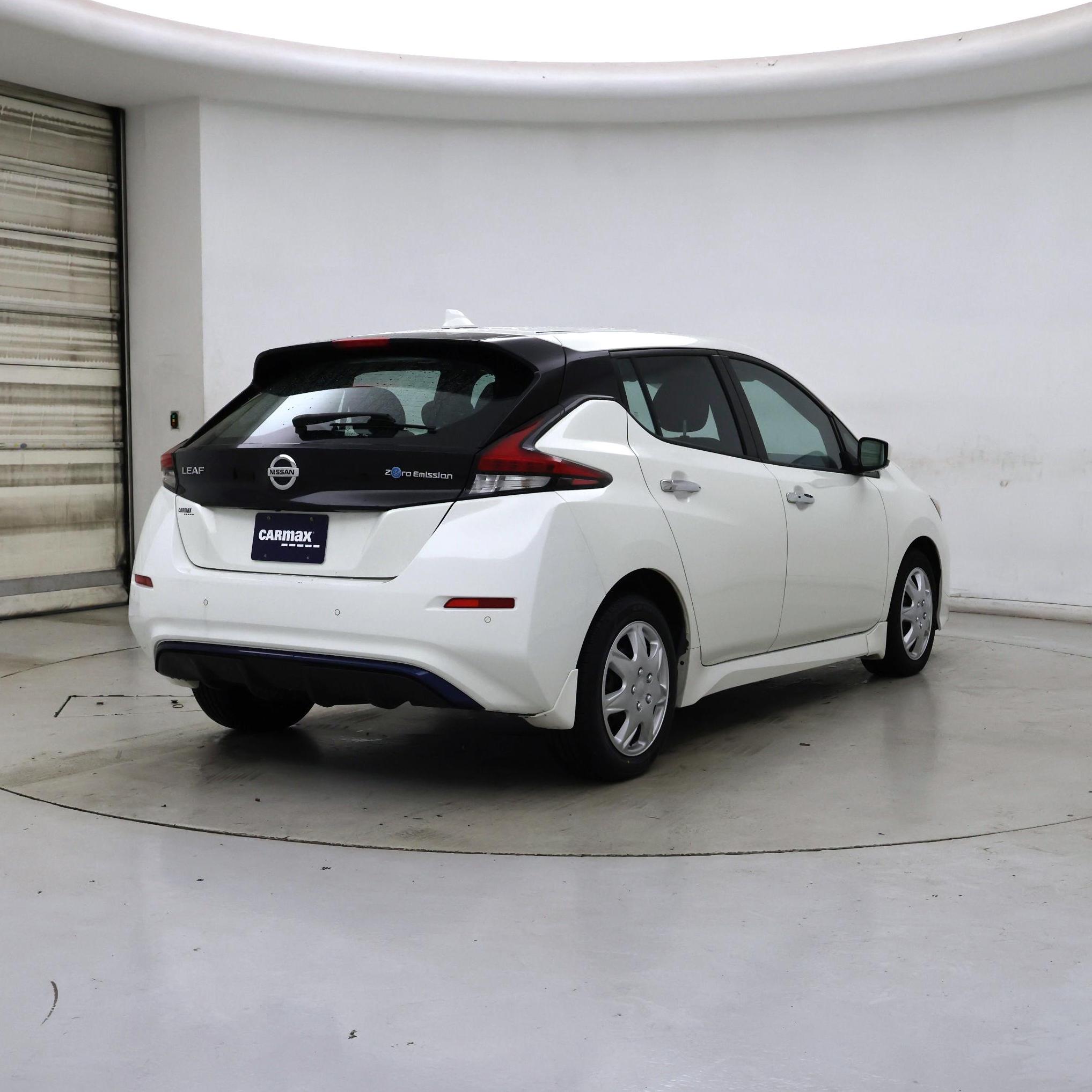 Thumbnail: 2021 Nissan Leaf - 8