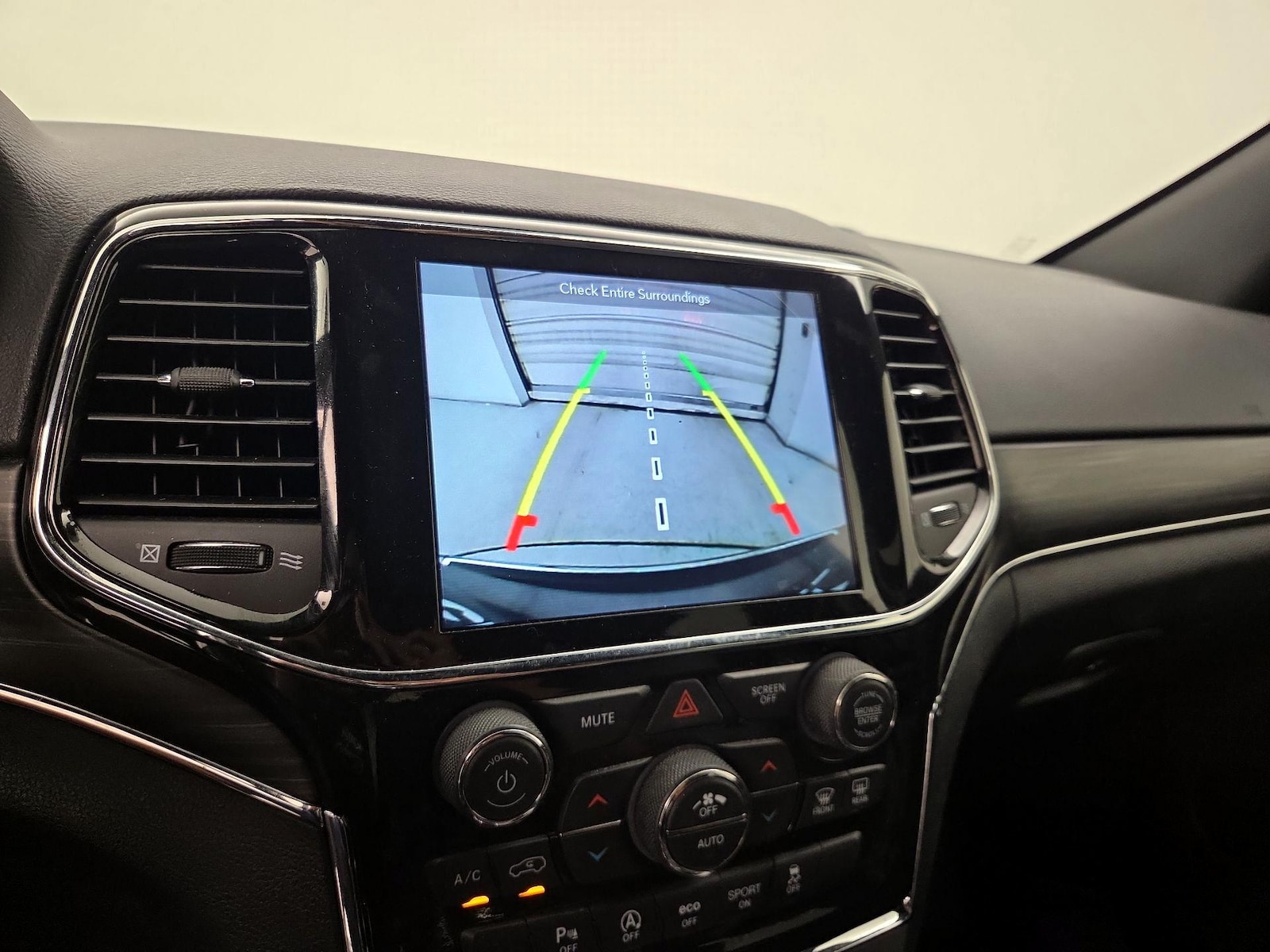 2019 Jeep Grand Cherokee Limited - Photo 16