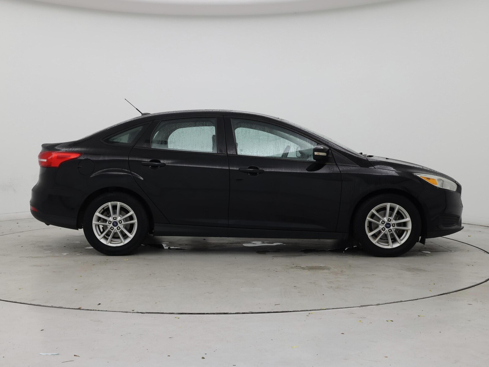 2017 Ford Focus SE - Photo 8