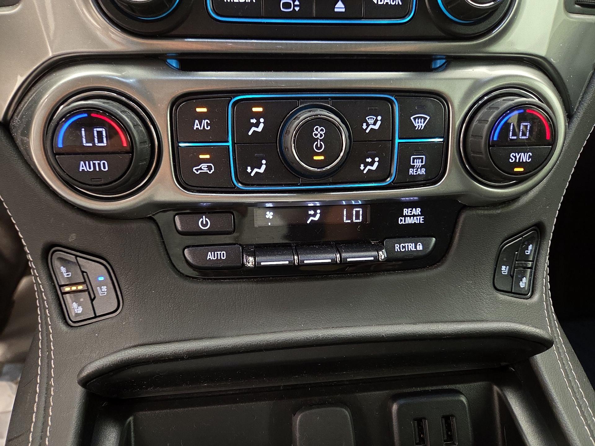 Thumbnail: 2020 Chevrolet Suburban - 16