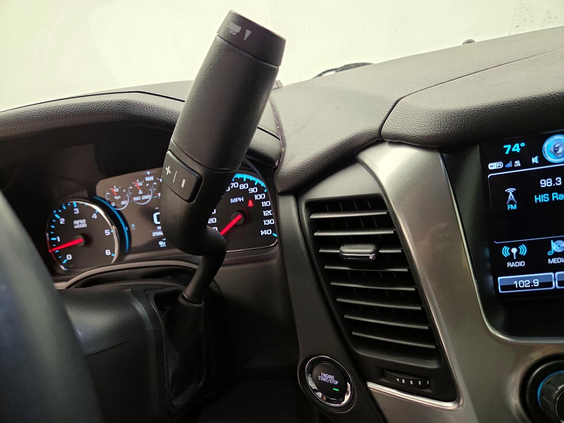 Thumbnail: 2020 Chevrolet Suburban - 17