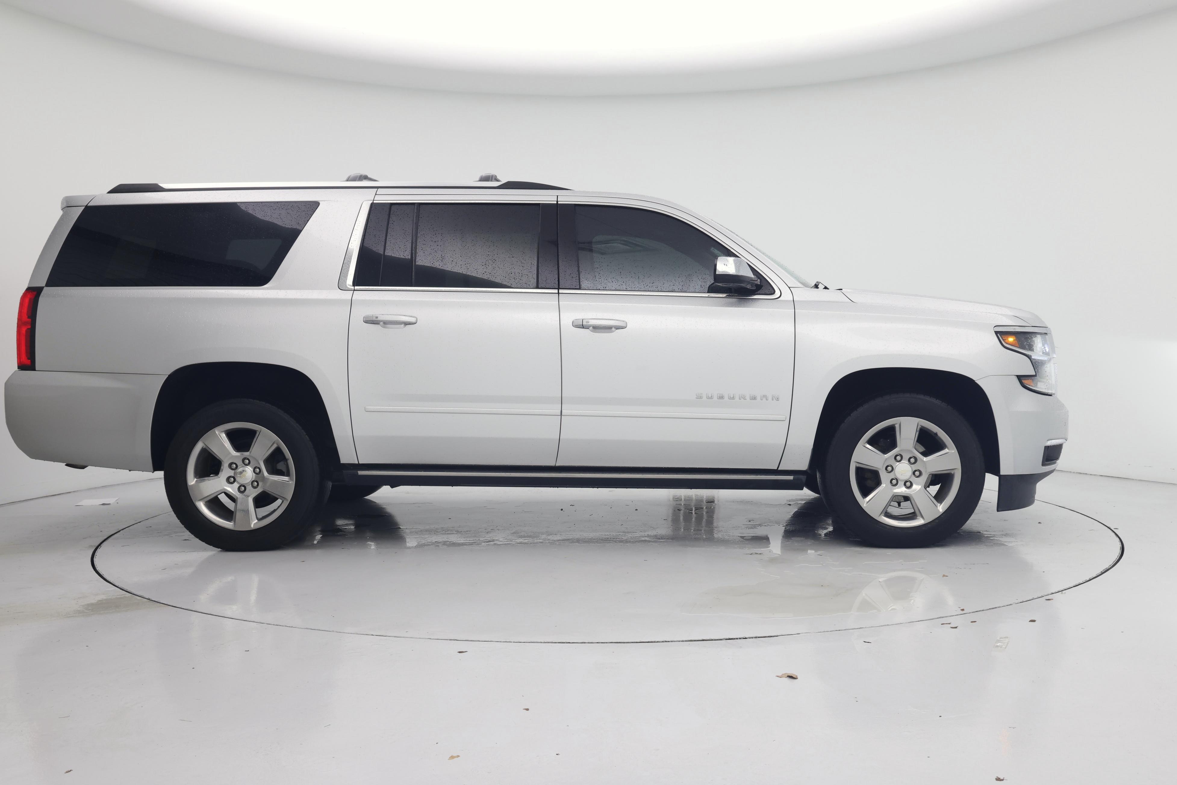 Thumbnail: 2020 Chevrolet Suburban - 7