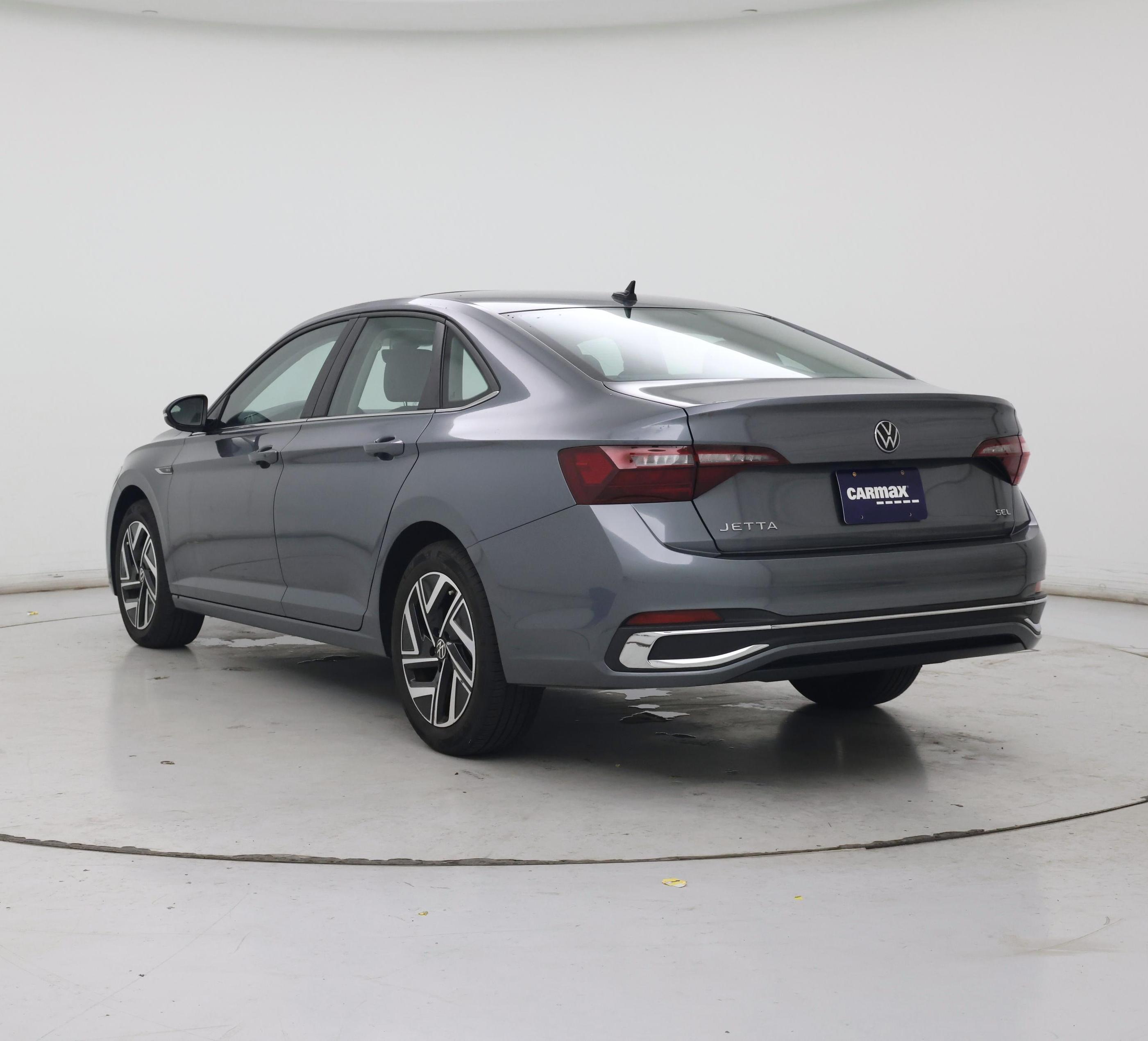 Thumbnail: 2022 Volkswagen Jetta - 2