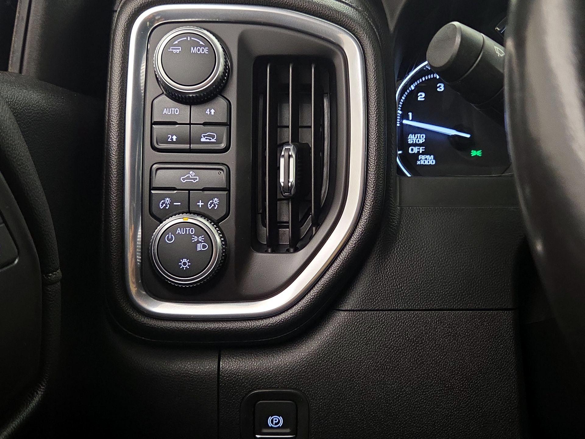 Thumbnail: 2020 GMC Sierra 1500 - 13