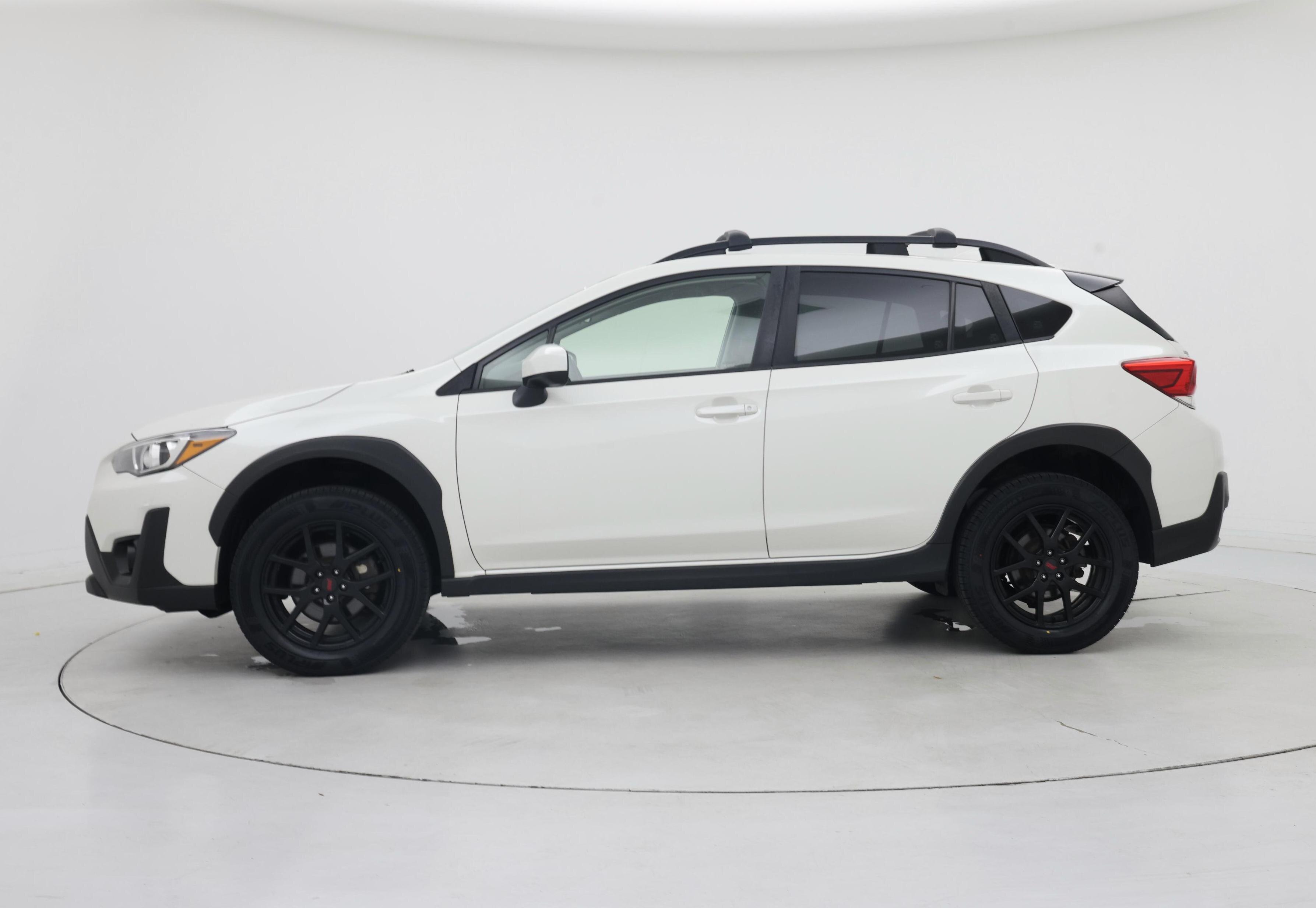 Thumbnail: 2022 Subaru Crosstrek - 3