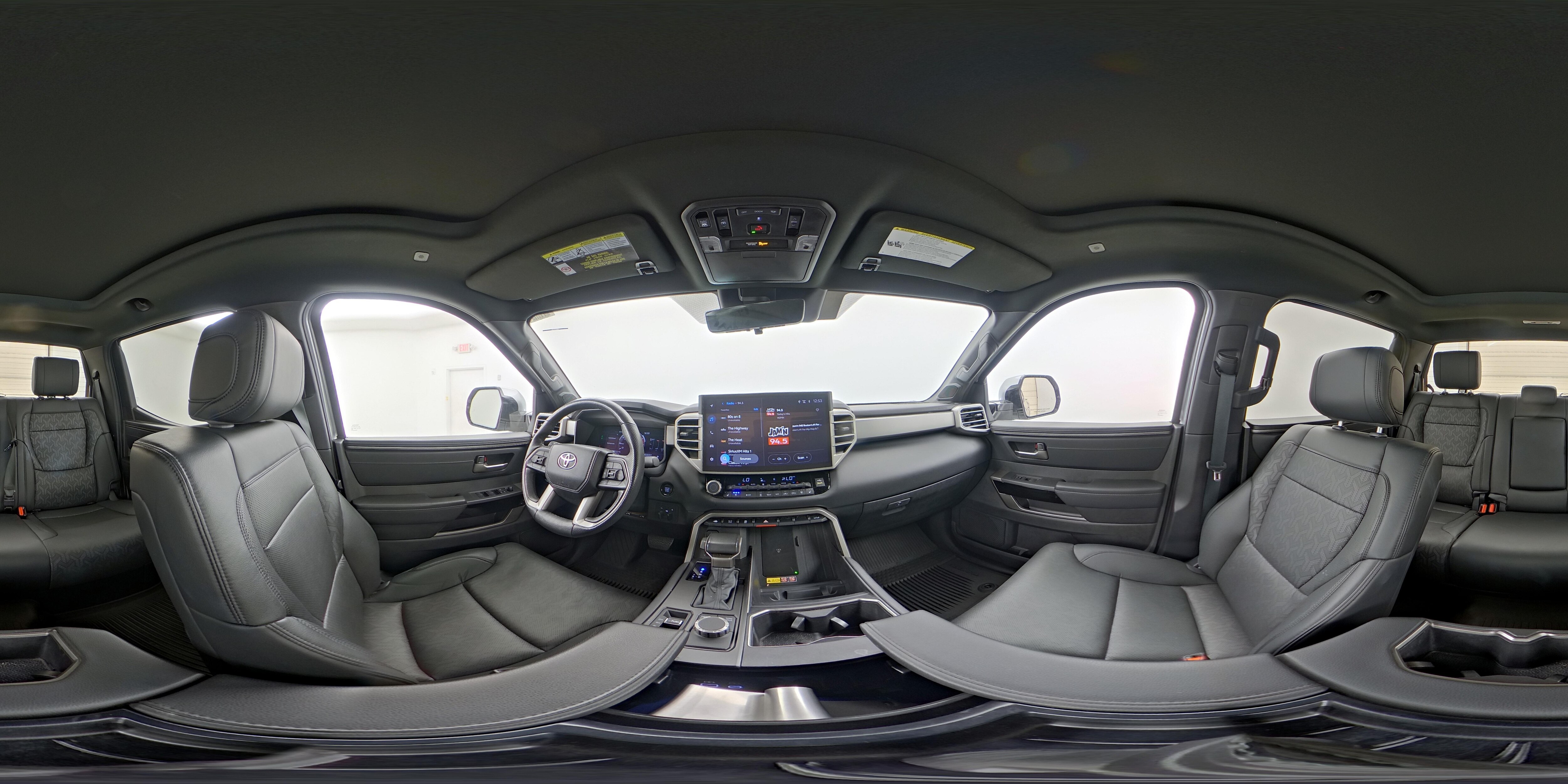 2025 Toyota Tundra Limited - Photo 25