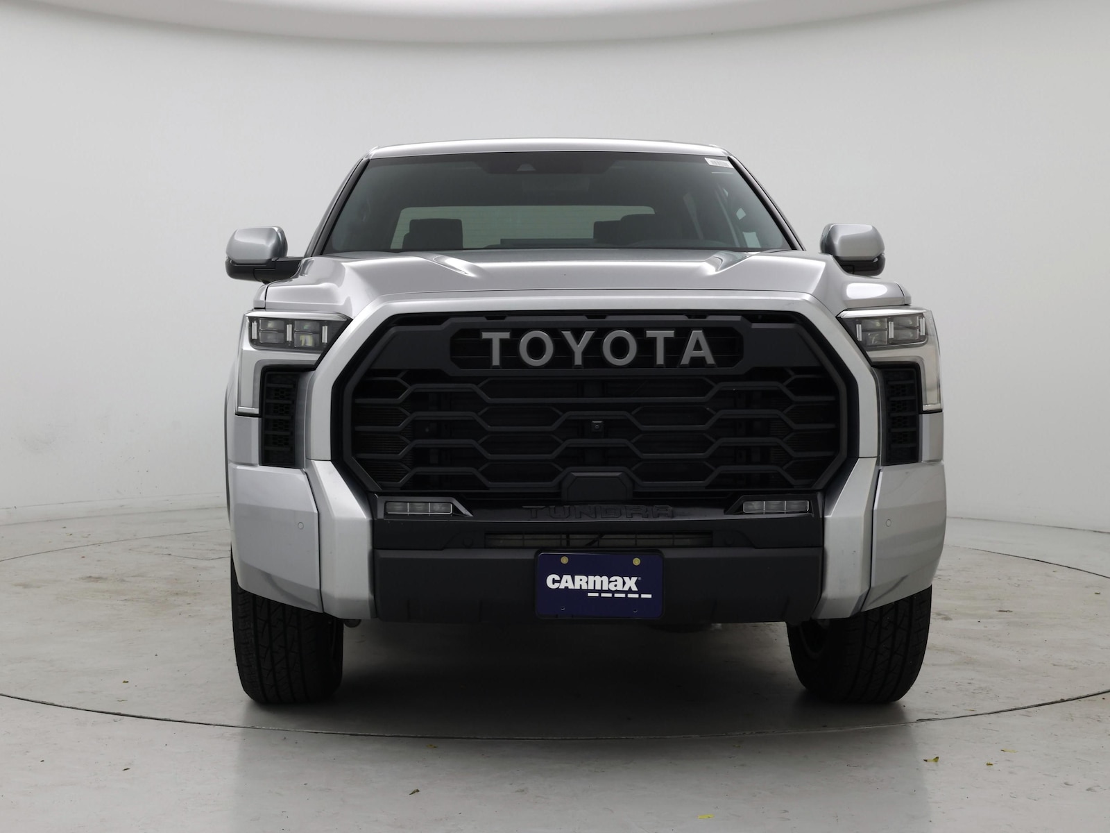 2025 Toyota Tundra Limited - Photo 6