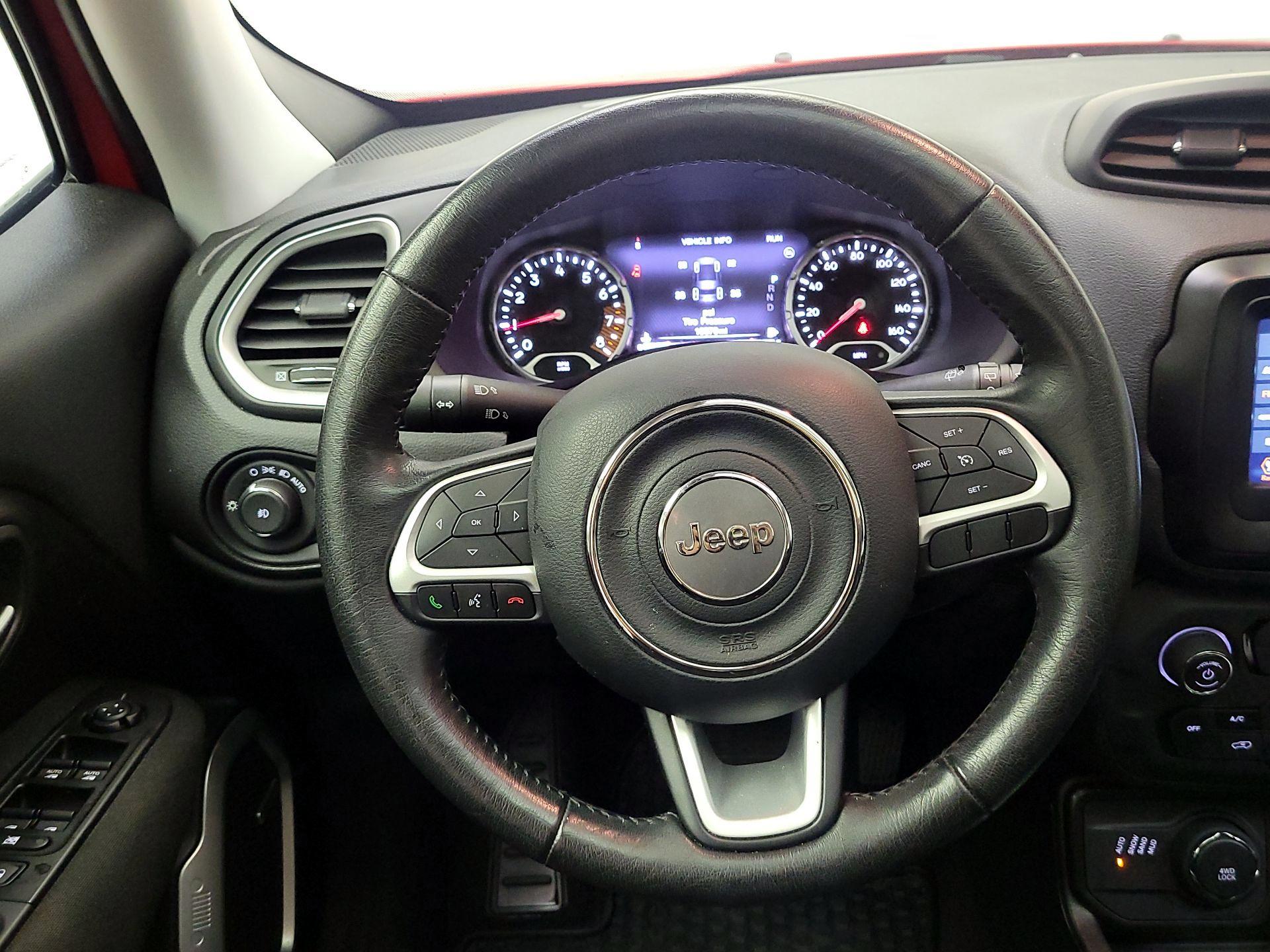 Thumbnail: 2021 Jeep Renegade - 10