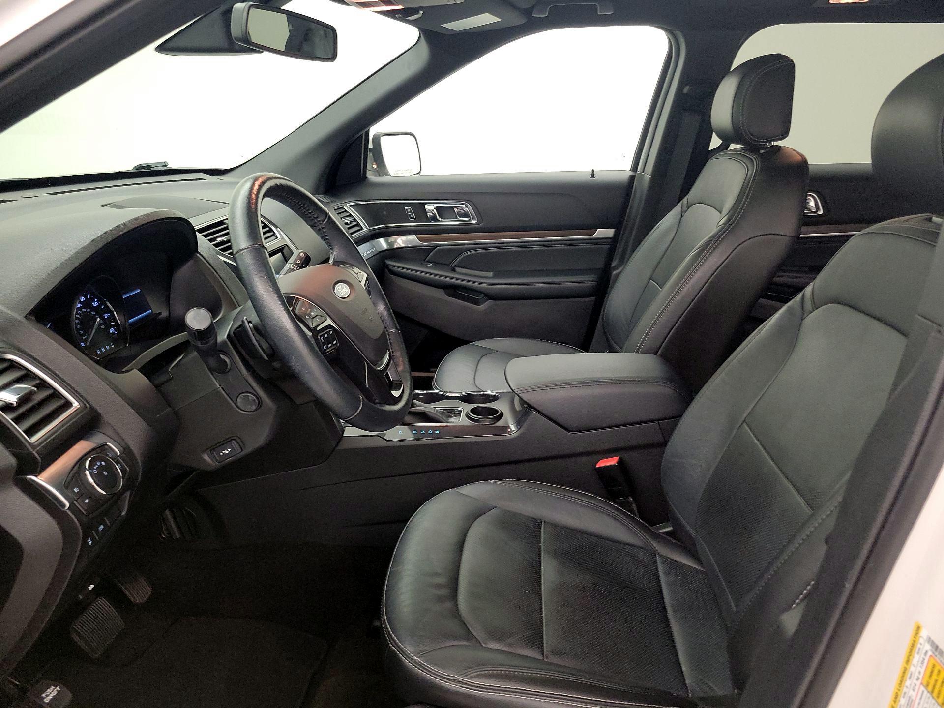 Thumbnail: 2017 Ford Explorer - 11