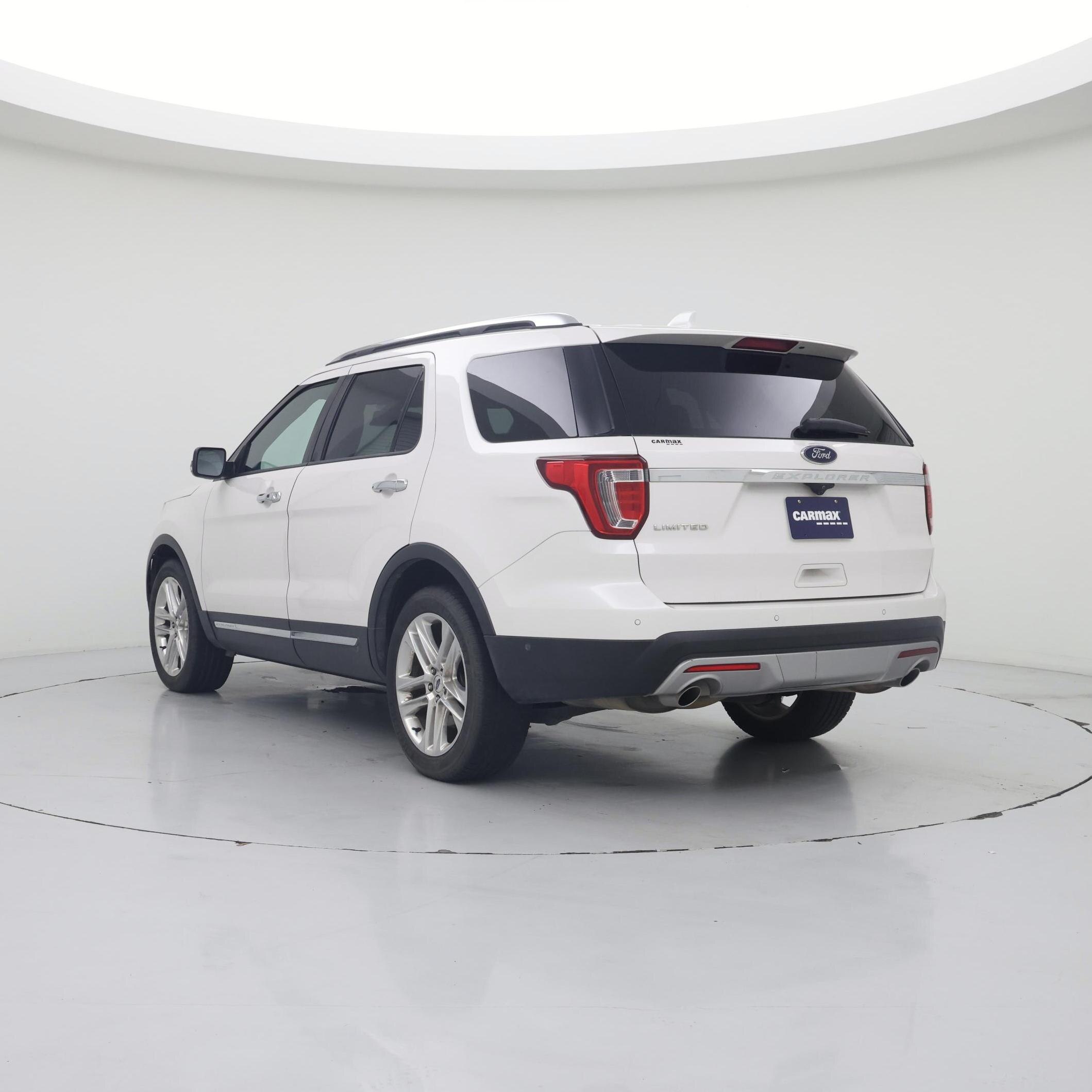 Thumbnail: 2017 Ford Explorer - 2