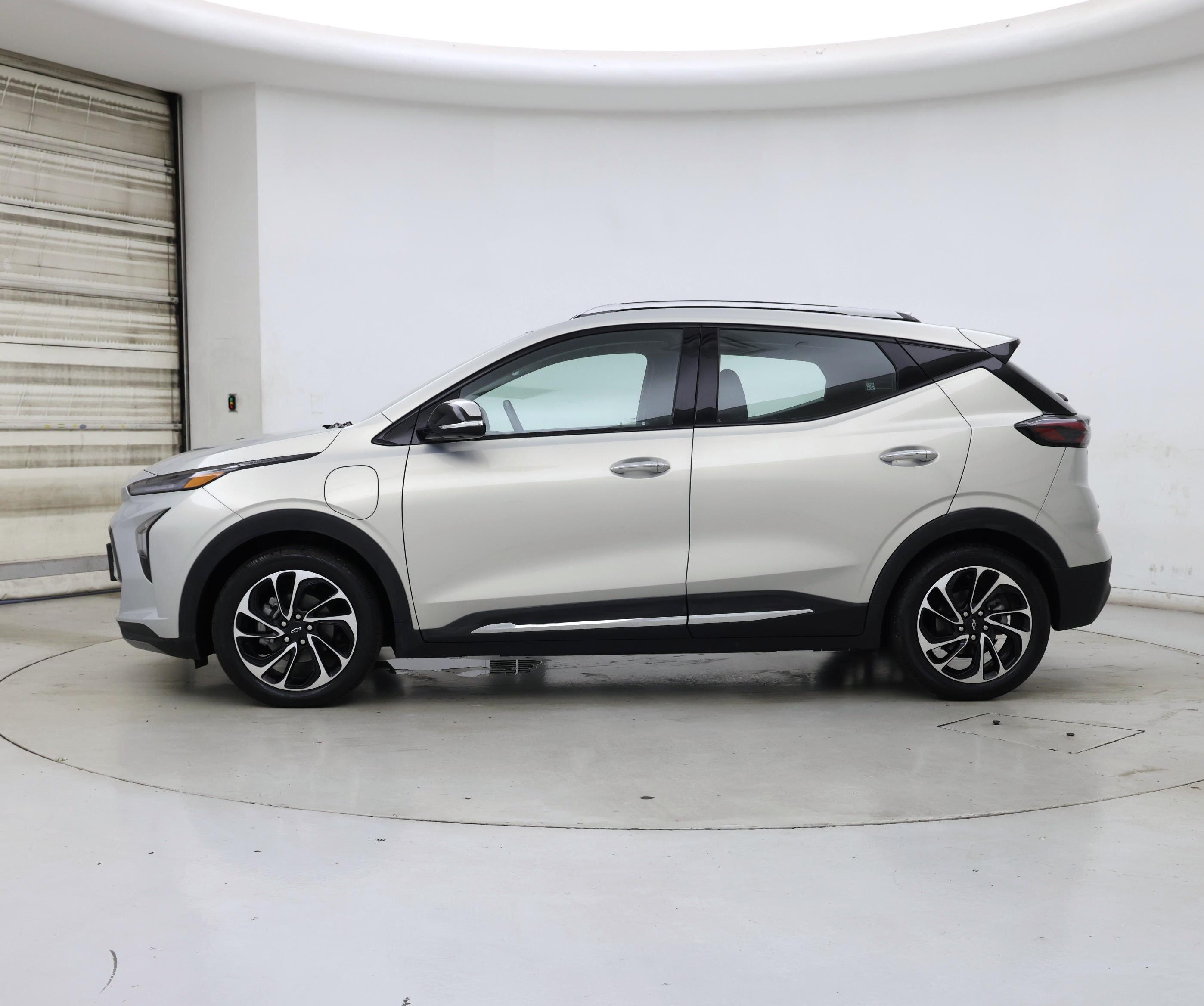 Thumbnail: 2022 Chevrolet Bolt EUV - 3