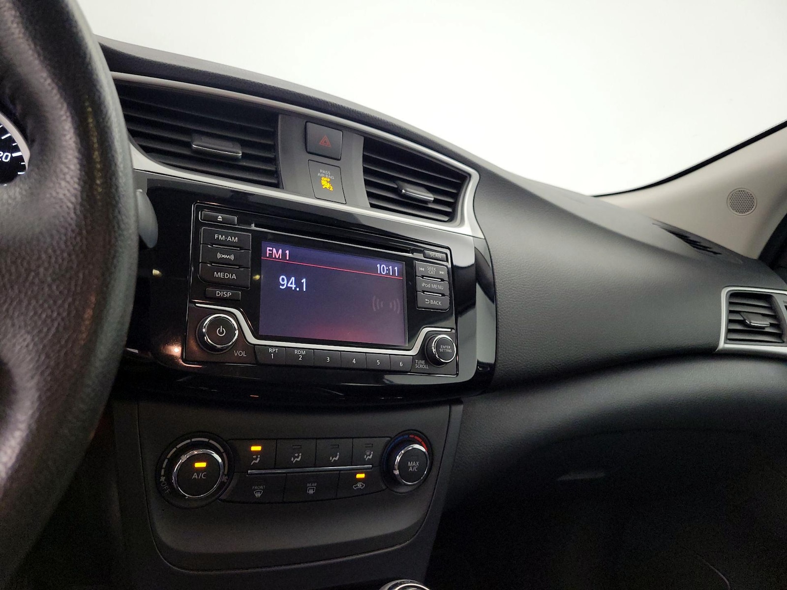 2017 Nissan Sentra SV - Photo 16
