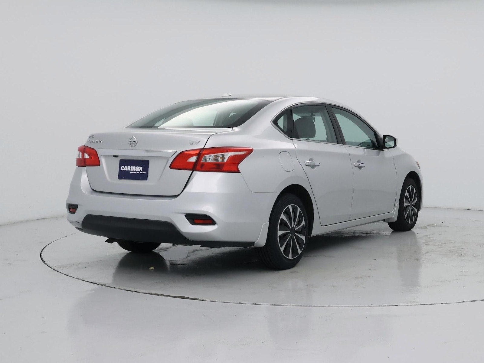2017 Nissan Sentra SV - Photo 9