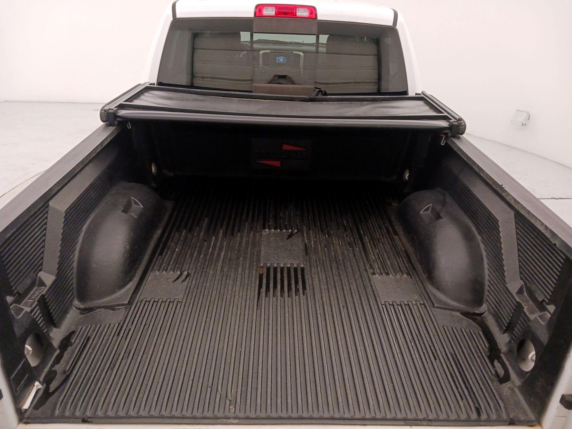 Thumbnail: 2020 RAM 1500 Classic - 20