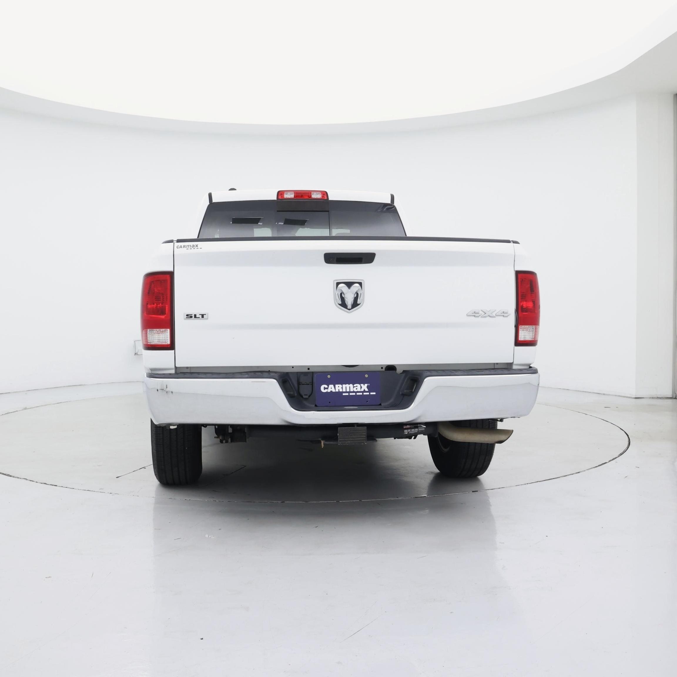 Thumbnail: 2020 RAM 1500 Classic - 6