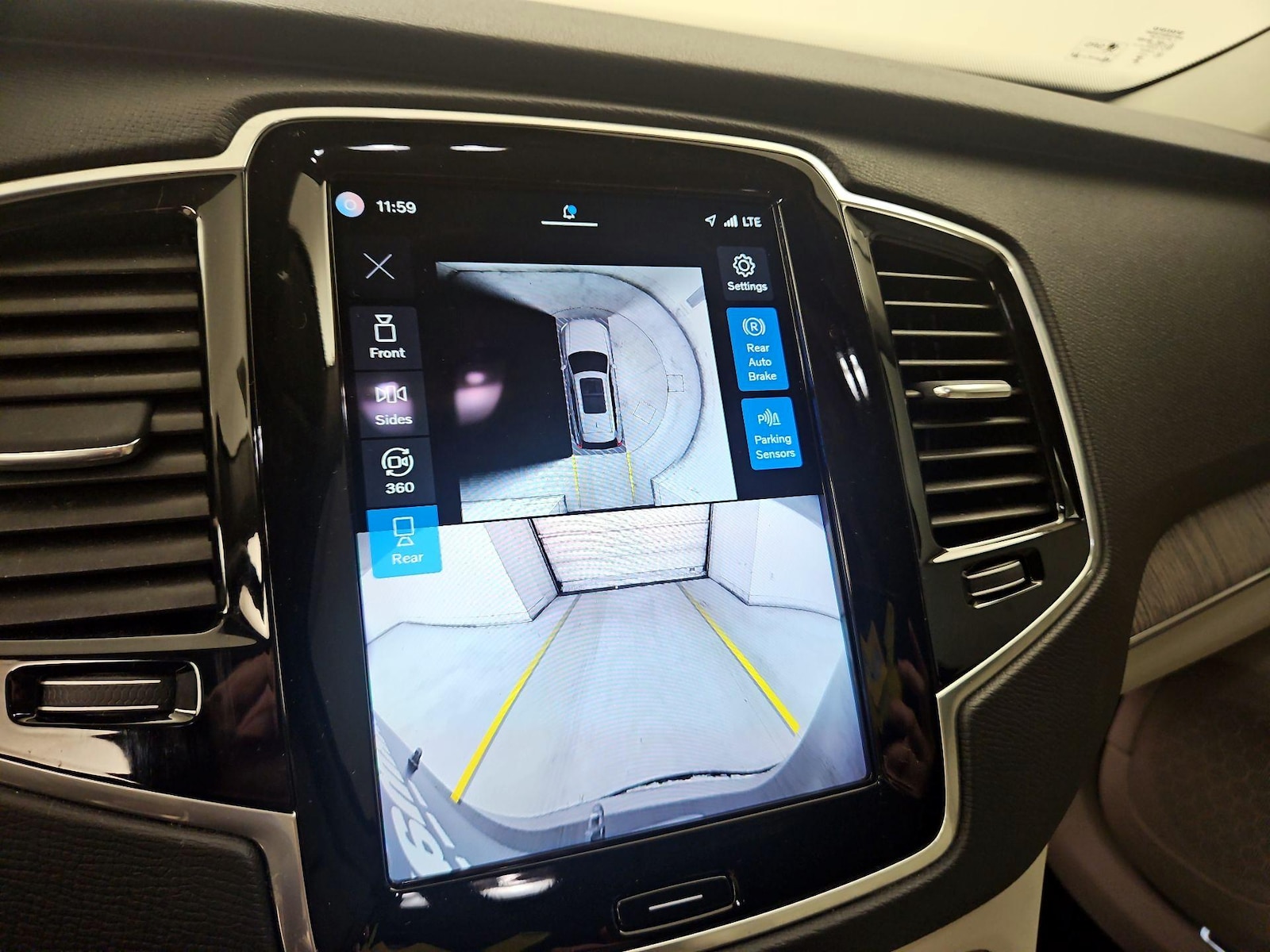2024 Volvo XC90 Plus - Photo 15