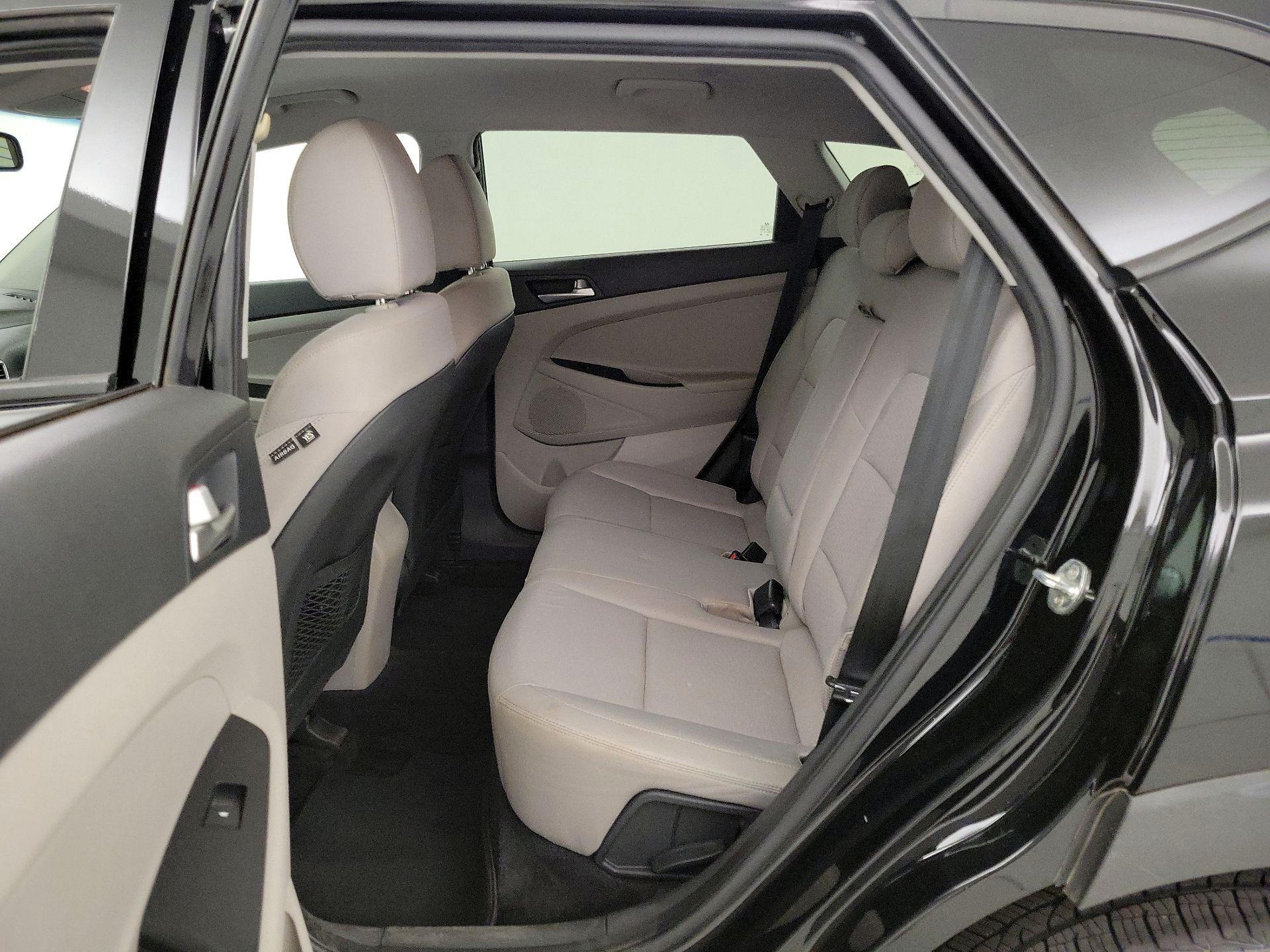 Thumbnail: 2021 Hyundai Tucson - 19