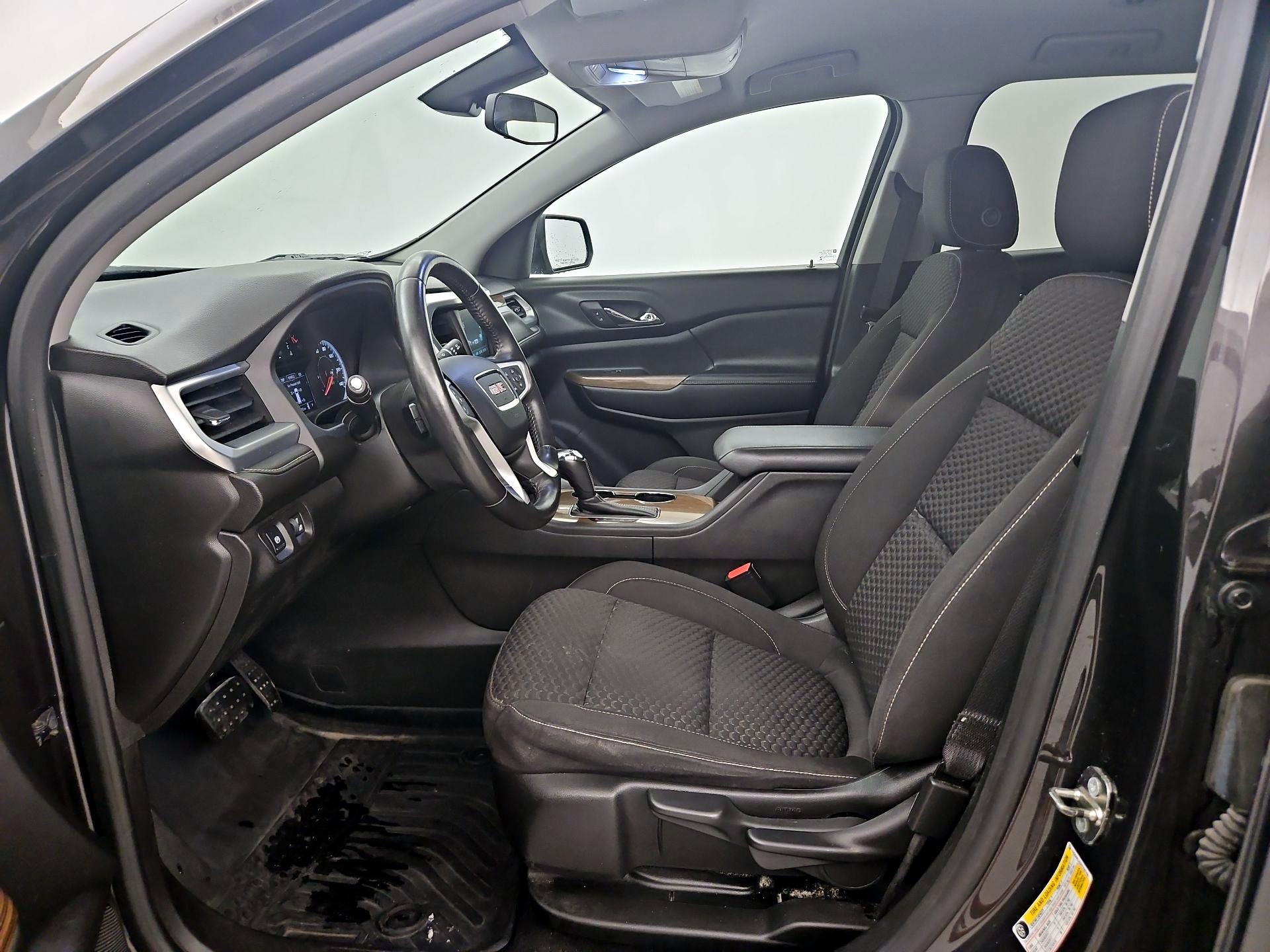 Thumbnail: 2017 GMC Acadia - 11