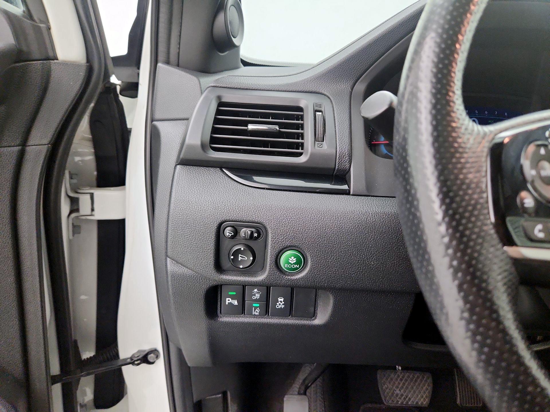 Thumbnail: 2019 Honda Passport - 13