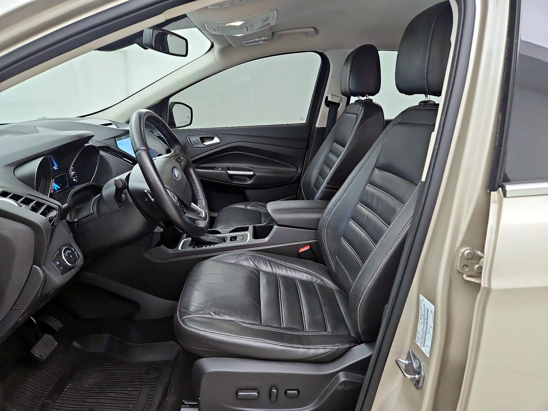 Thumbnail: 2017 Ford Escape - 11