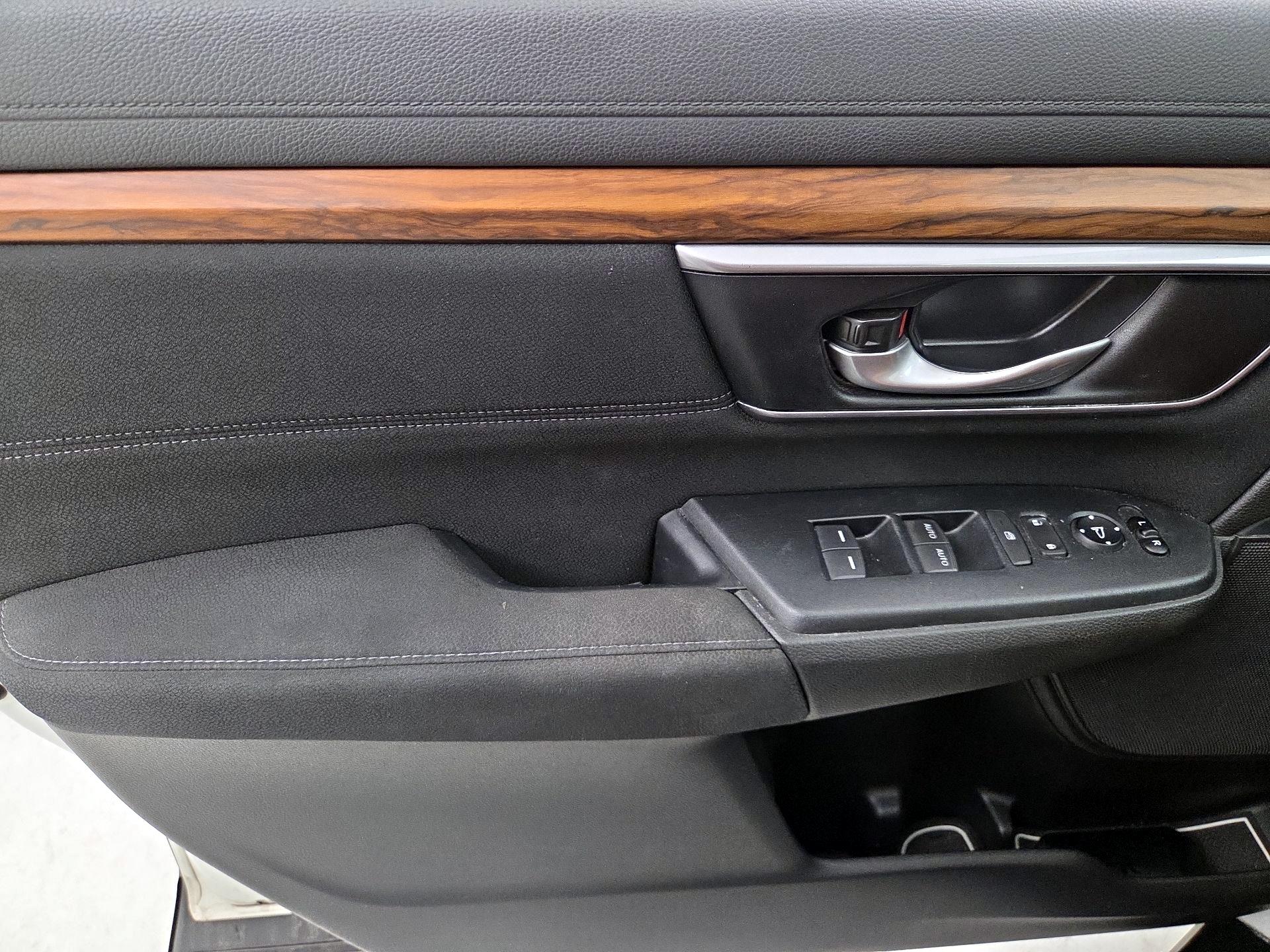 Thumbnail: 2018 Honda CR-V - 12