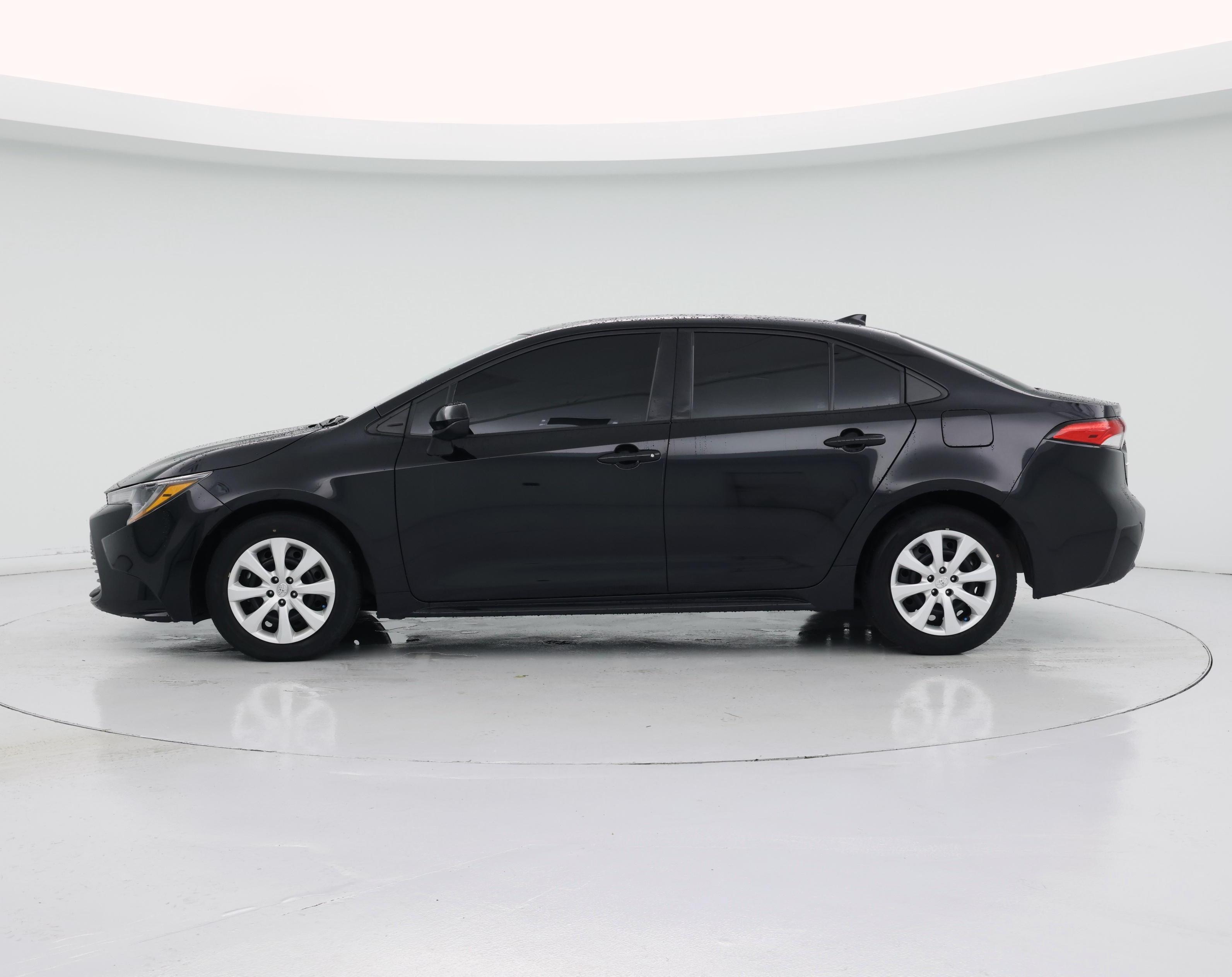 Thumbnail: 2024 Toyota Corolla - 3