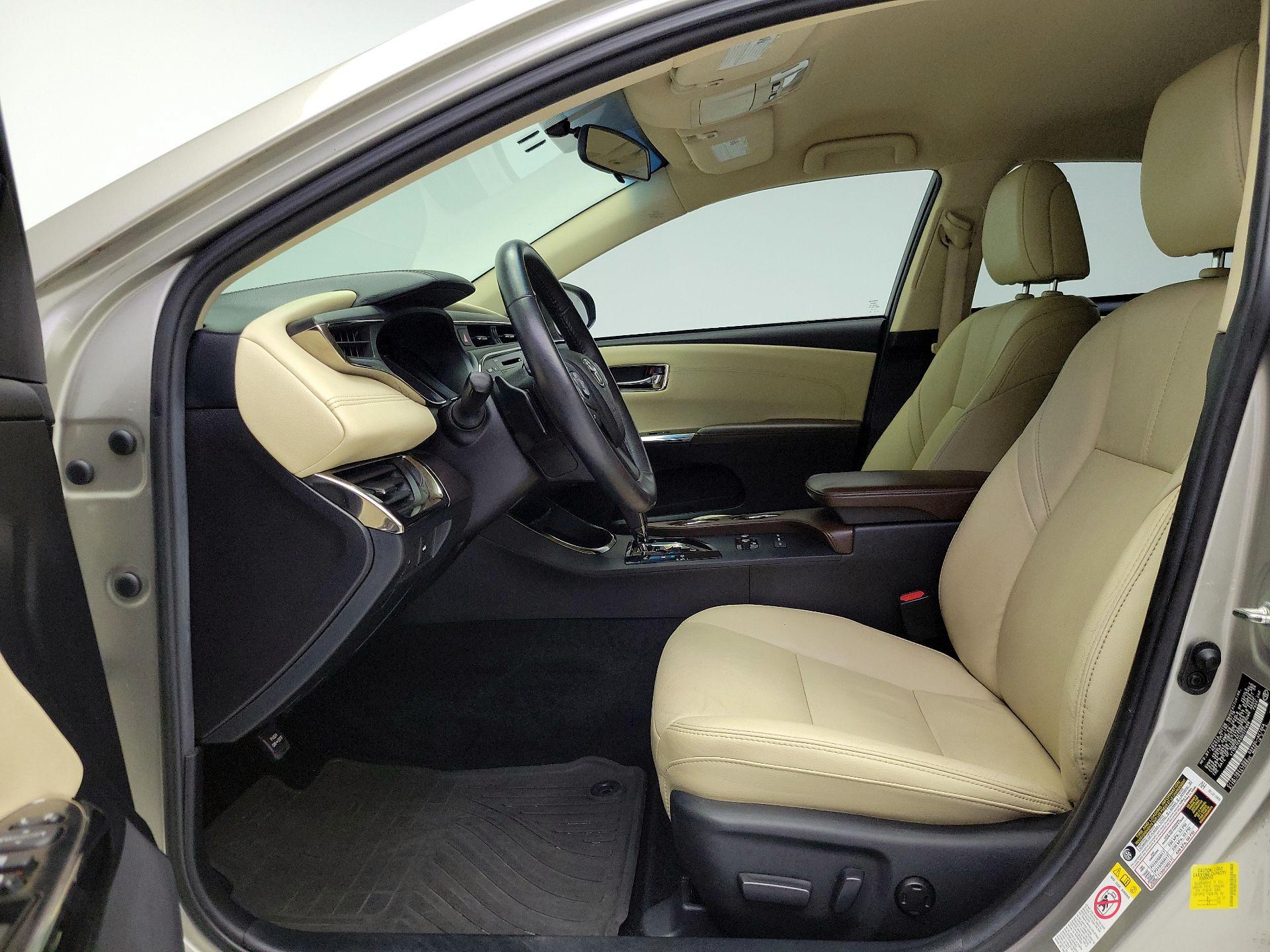 Thumbnail: 2016 Toyota Avalon - 11