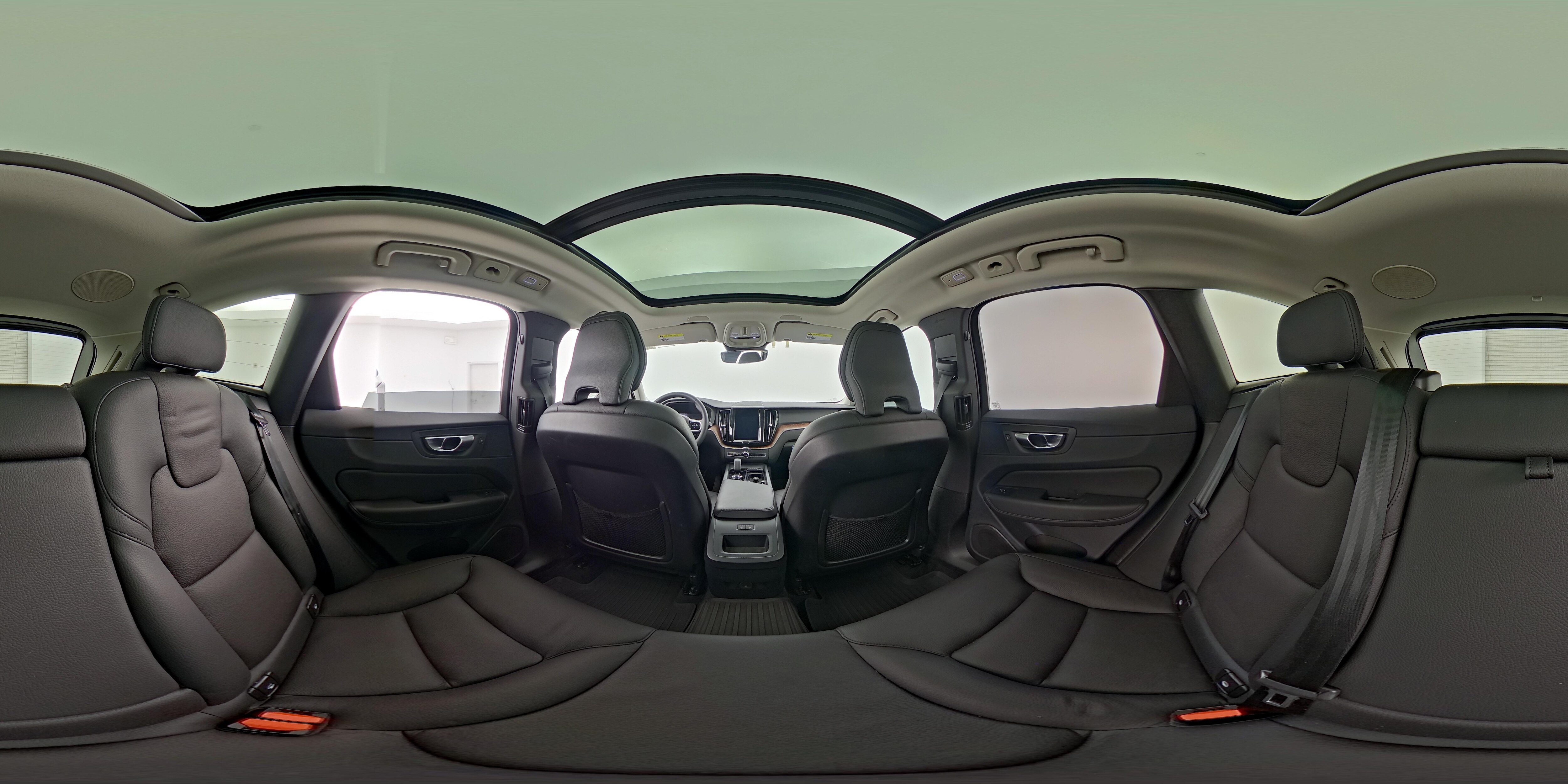 2023 Volvo XC60 Plus - Photo 27