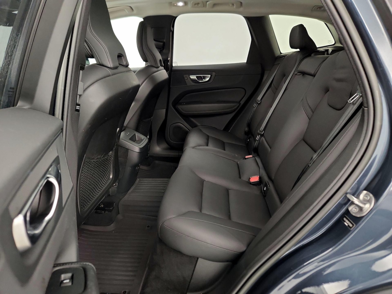 2023 Volvo XC60 Plus - Photo 22