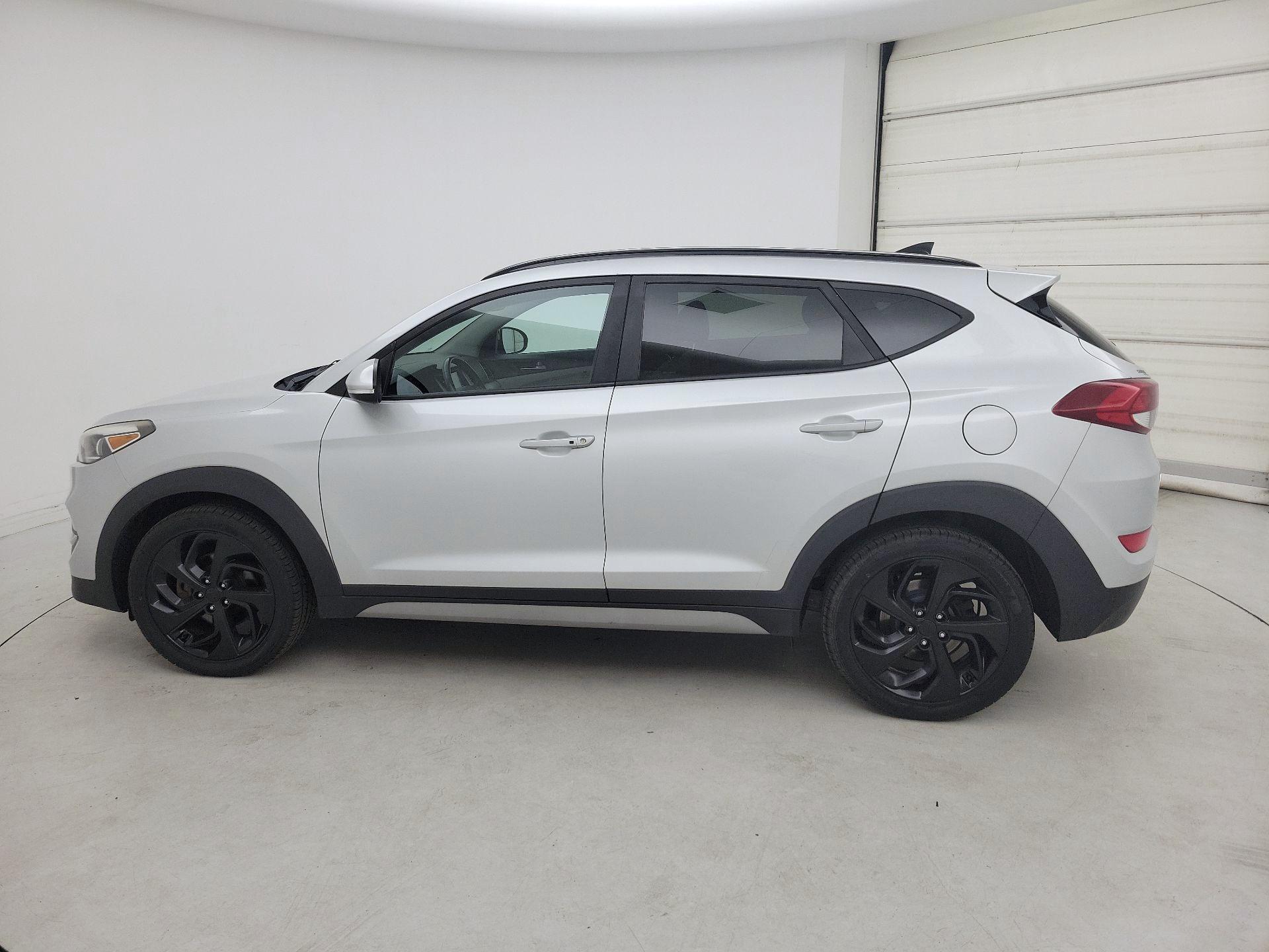 Thumbnail: 2018 Hyundai Tucson - 4
