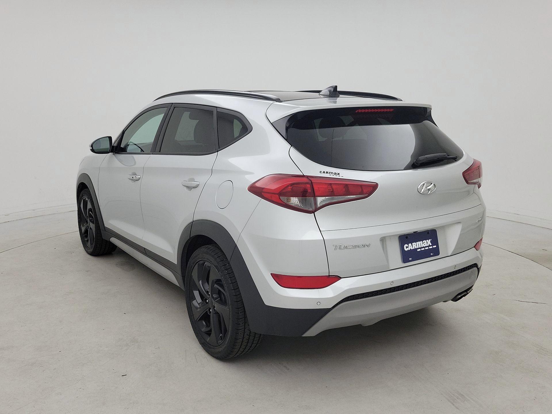 Thumbnail: 2018 Hyundai Tucson - 7