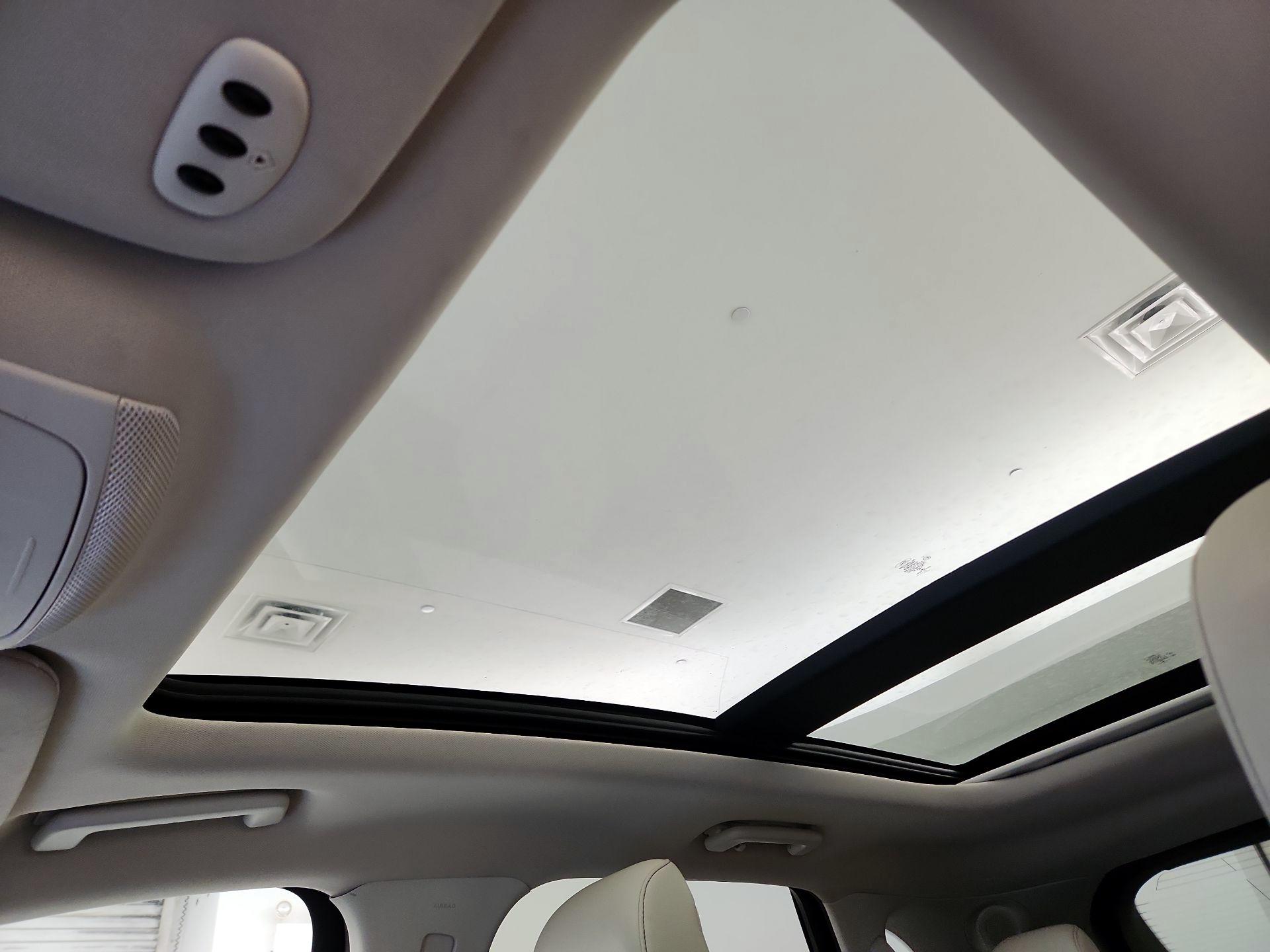Thumbnail: 2022 Ford Edge - 20
