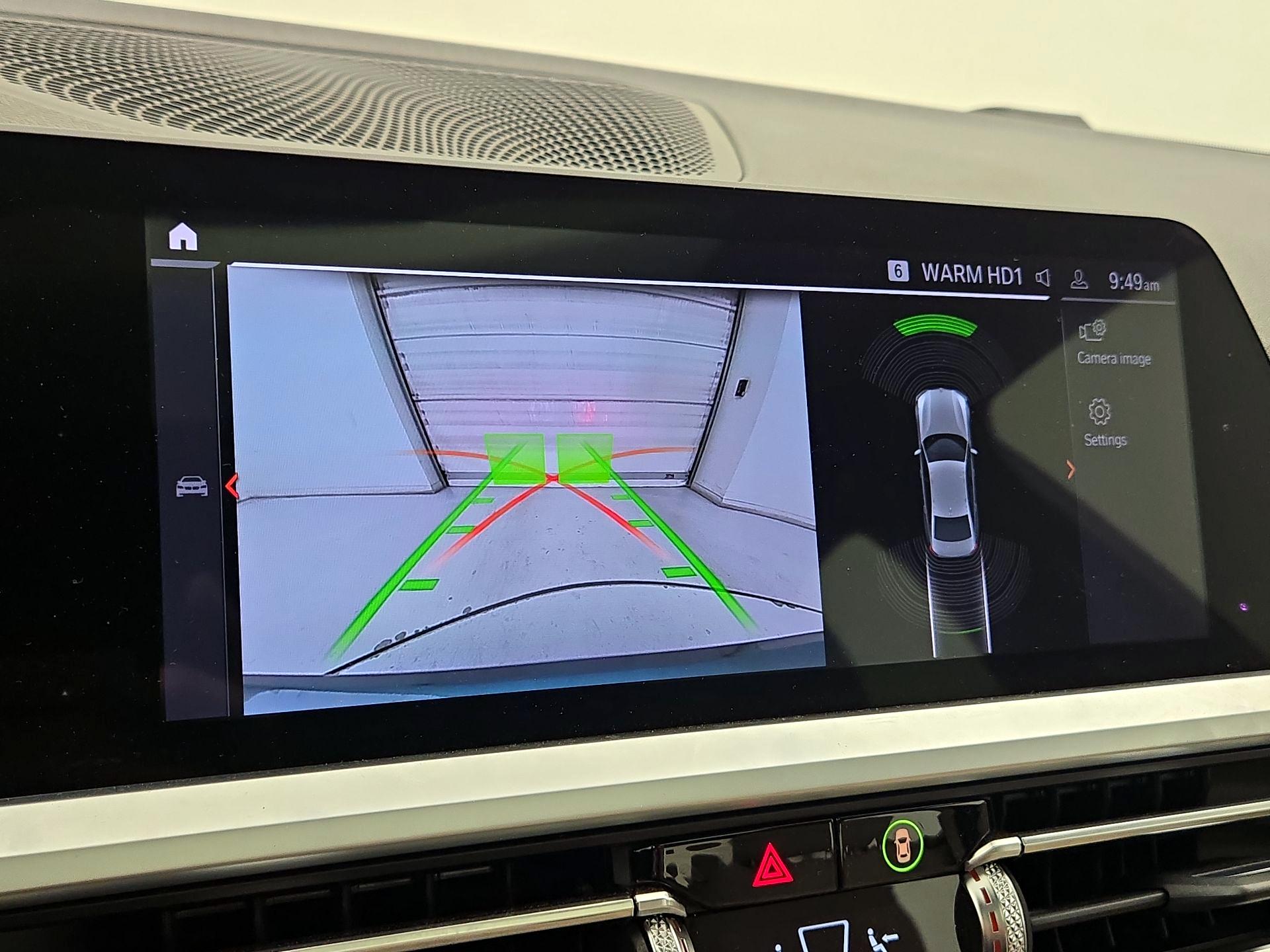 Thumbnail: 2019 BMW 3 Series - 15