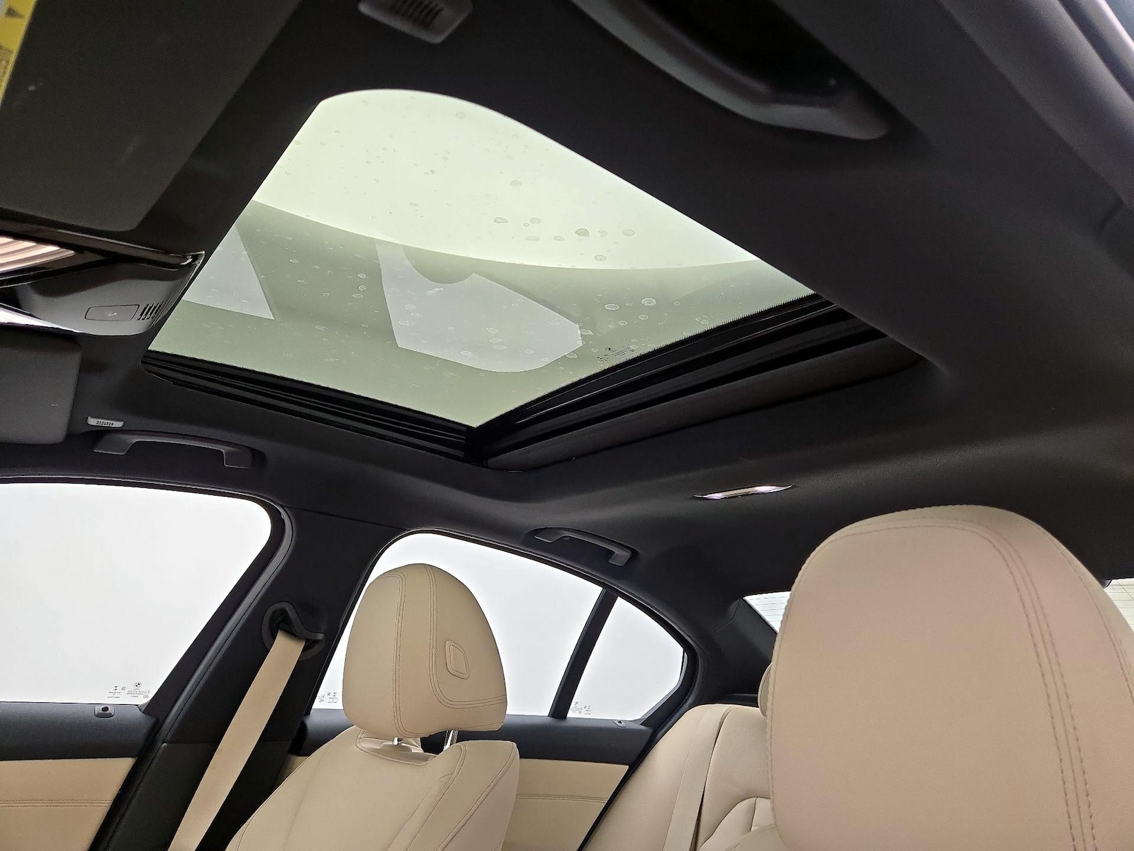 2019 BMW 3 Series 330i - Photo 21