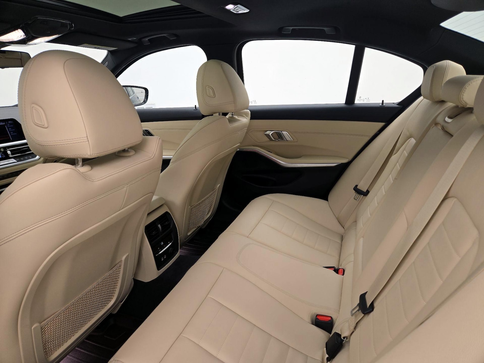2019 BMW 3 Series 330i - Photo 22