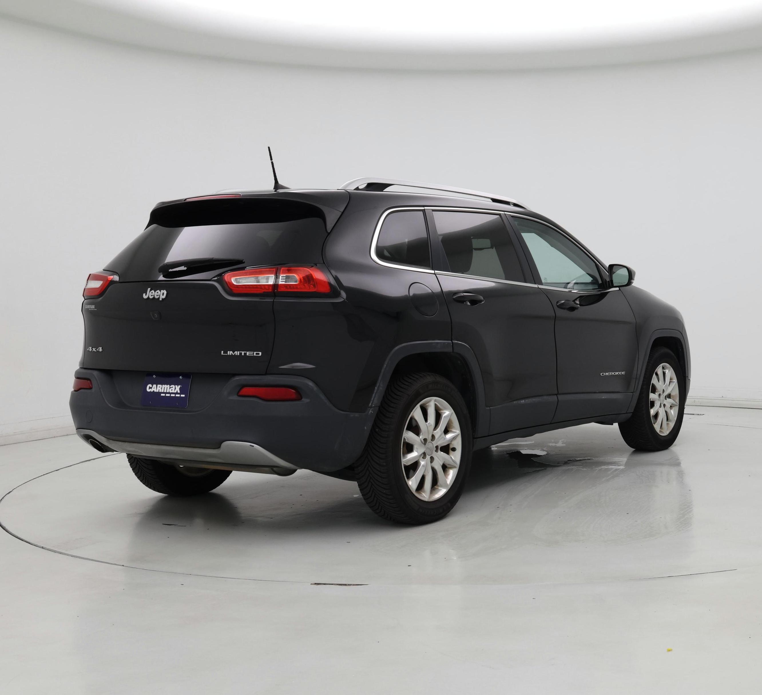 Thumbnail: 2016 Jeep Cherokee - 8