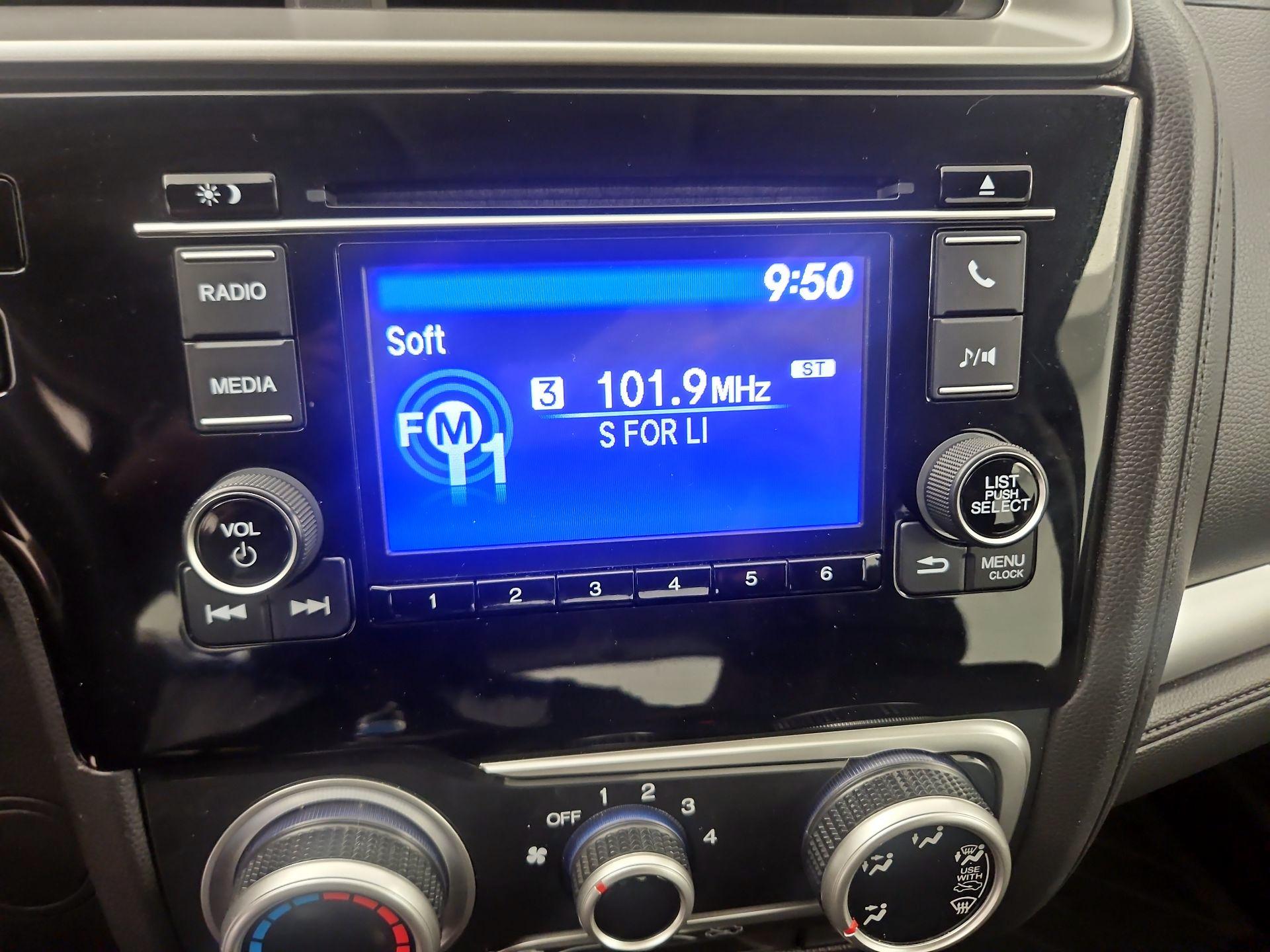 Thumbnail: 2020 Honda Fit - 15