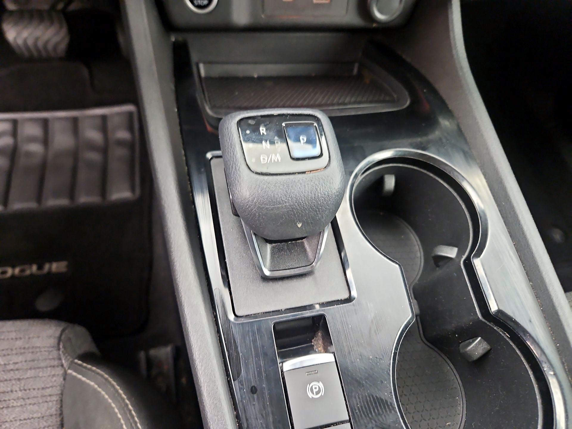 Thumbnail: 2021 Nissan Rogue - 15