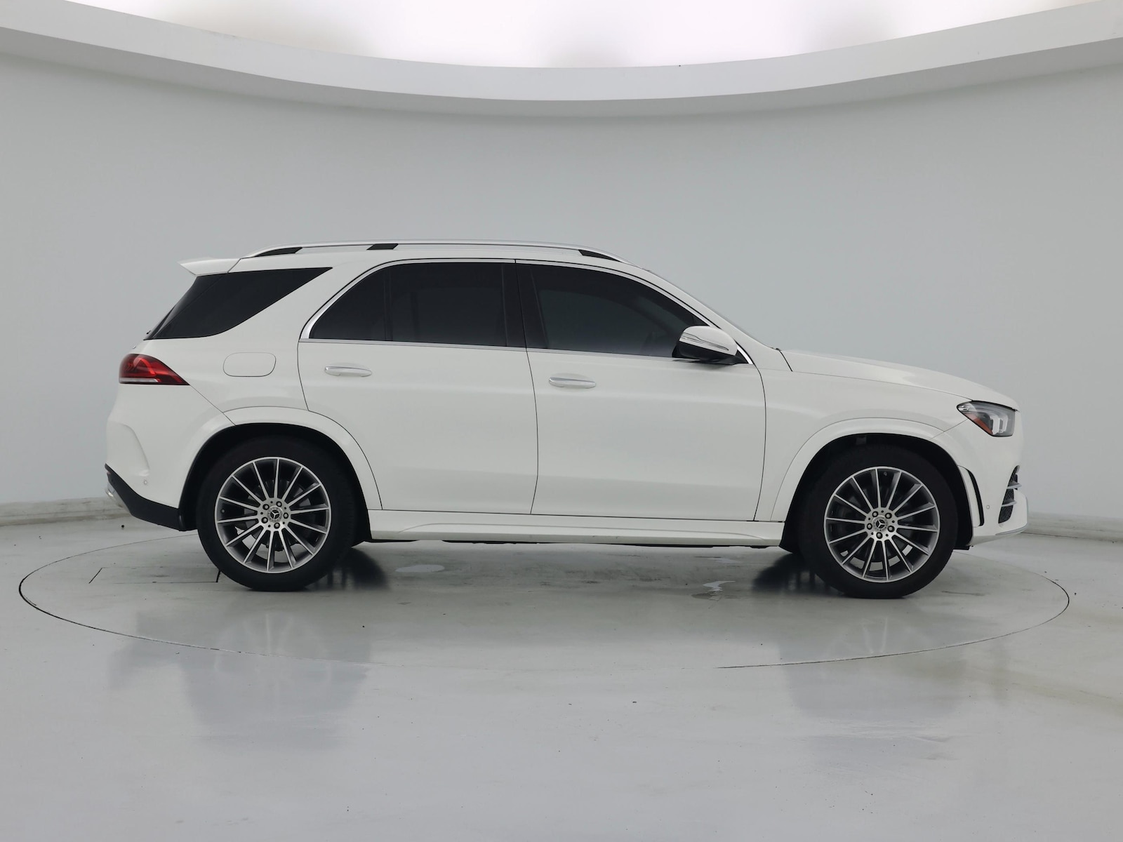 2021 Mercedes-Benz GLE GLE580 - Photo 8