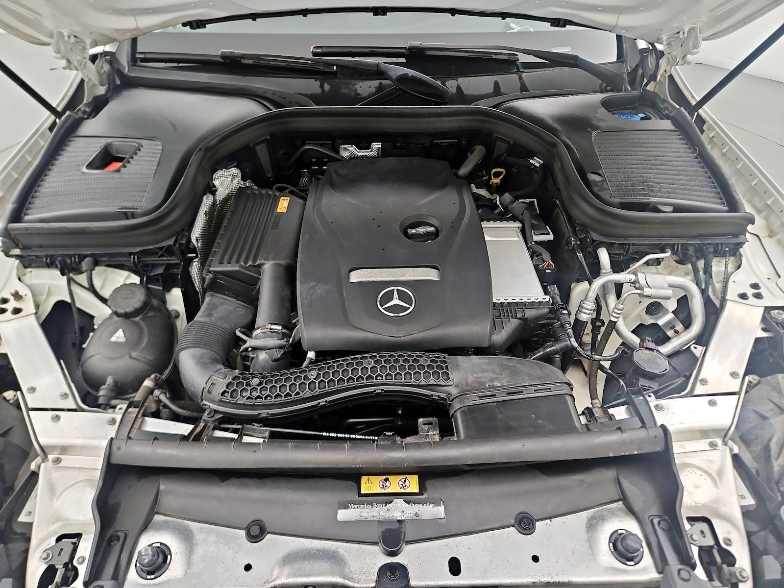 2018 Mercedes-Benz GLC GLC300 - Photo 22
