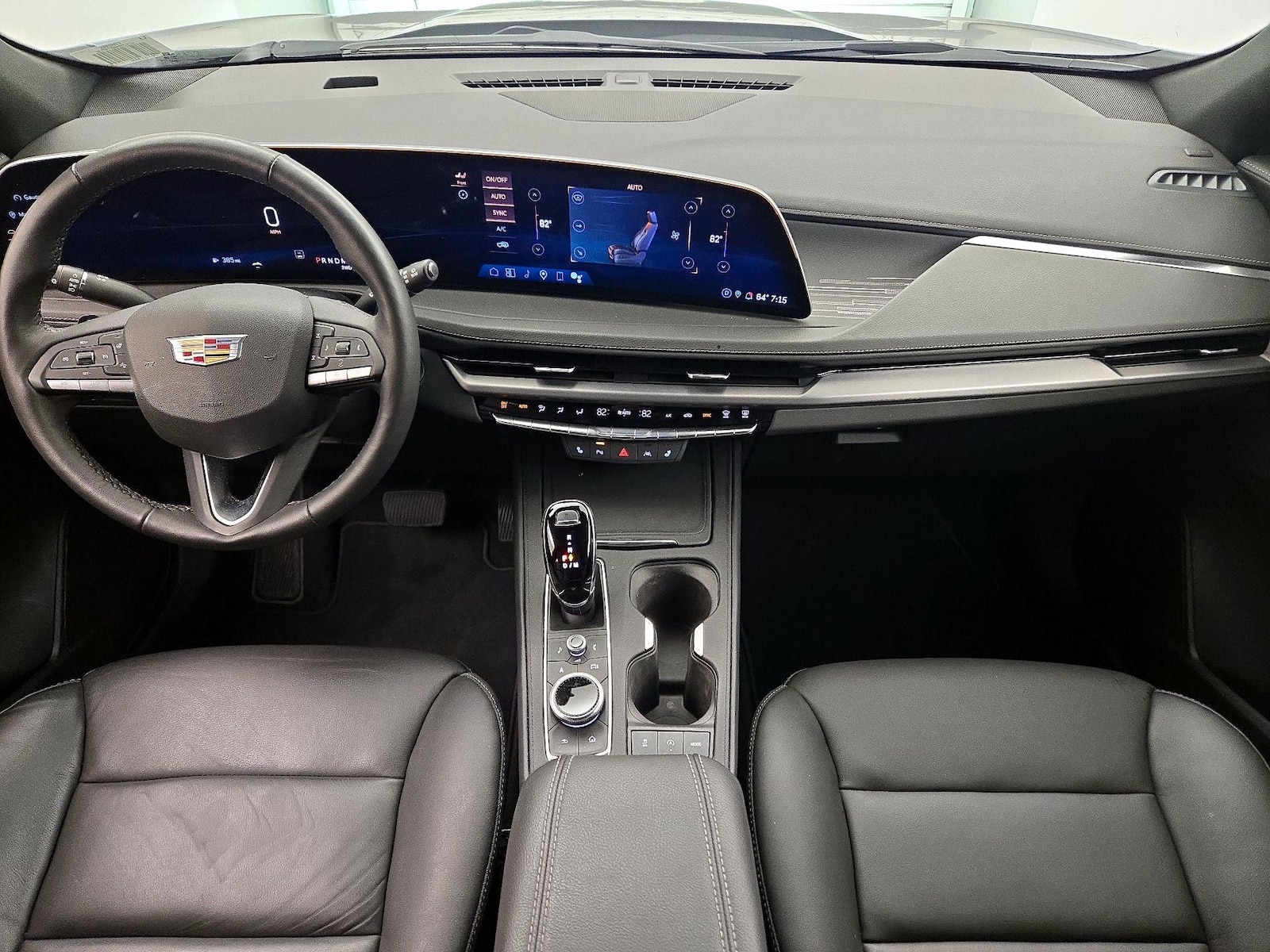 2025 Cadillac XT4 Premium Luxury - Photo 10