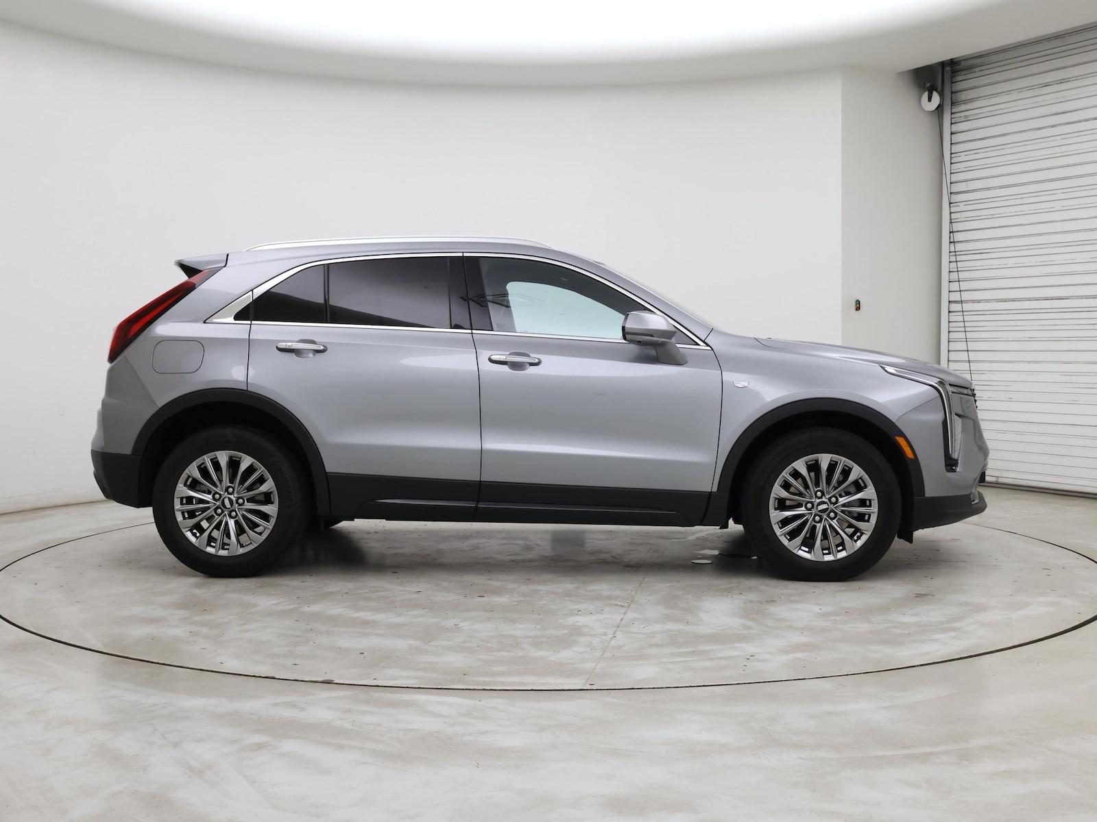 2025 Cadillac XT4 Premium Luxury - Photo 8